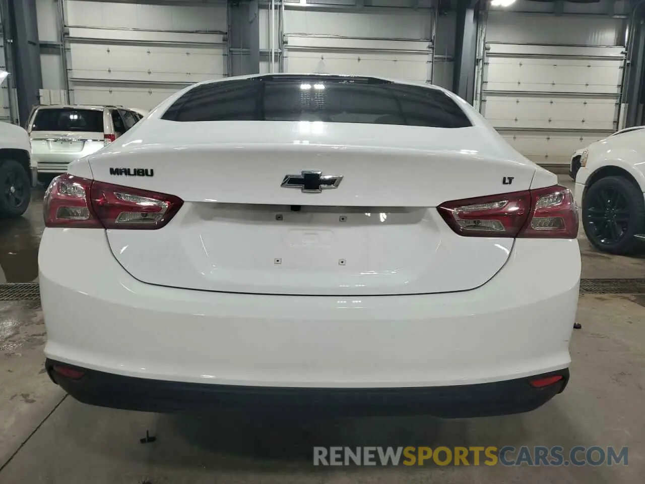 6 Photograph of a damaged car 1G1ZD5ST3MF063024 CHEVROLET MALIBU 2021