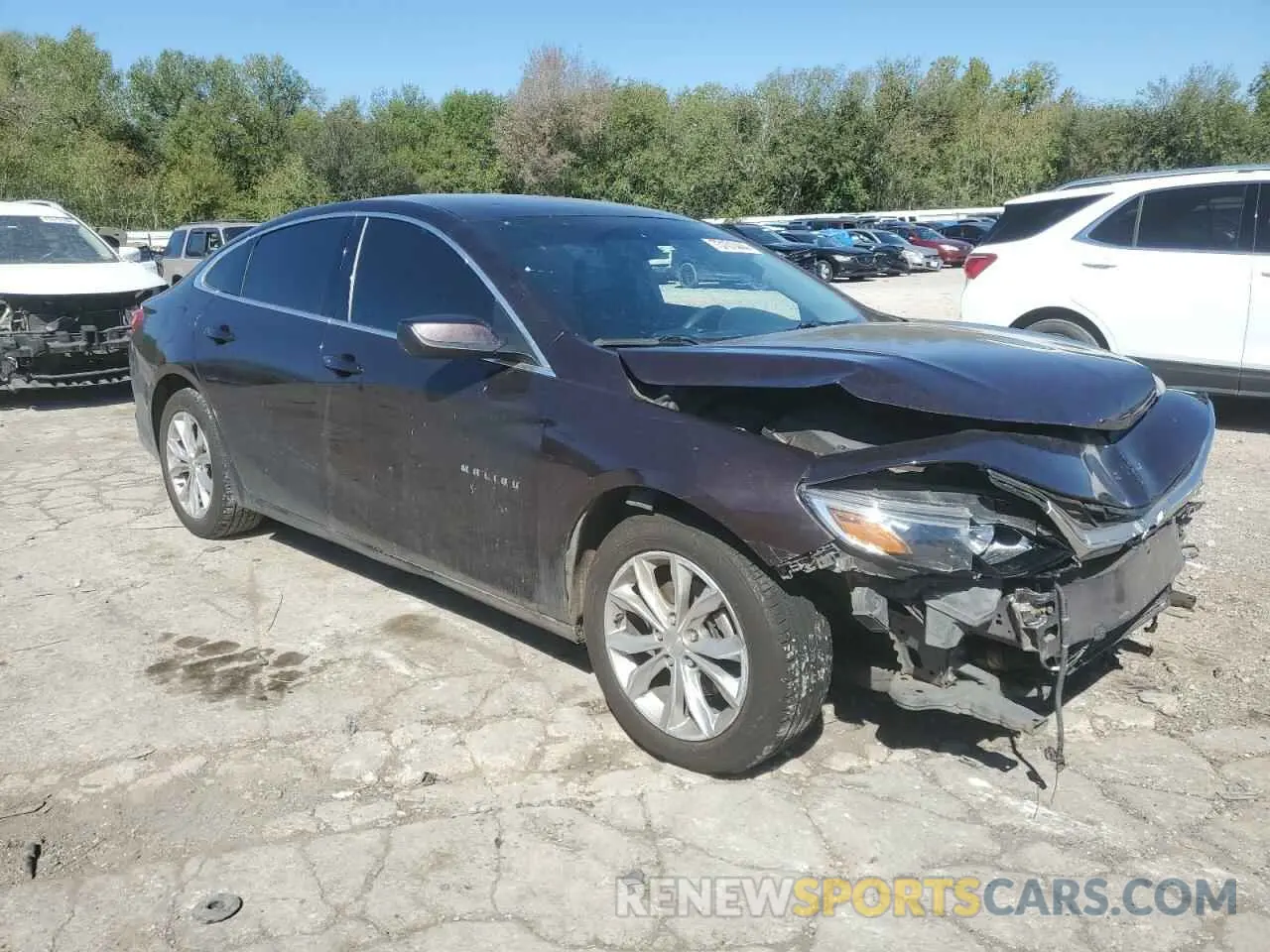 4 Photograph of a damaged car 1G1ZD5ST3MF063427 CHEVROLET MALIBU 2021