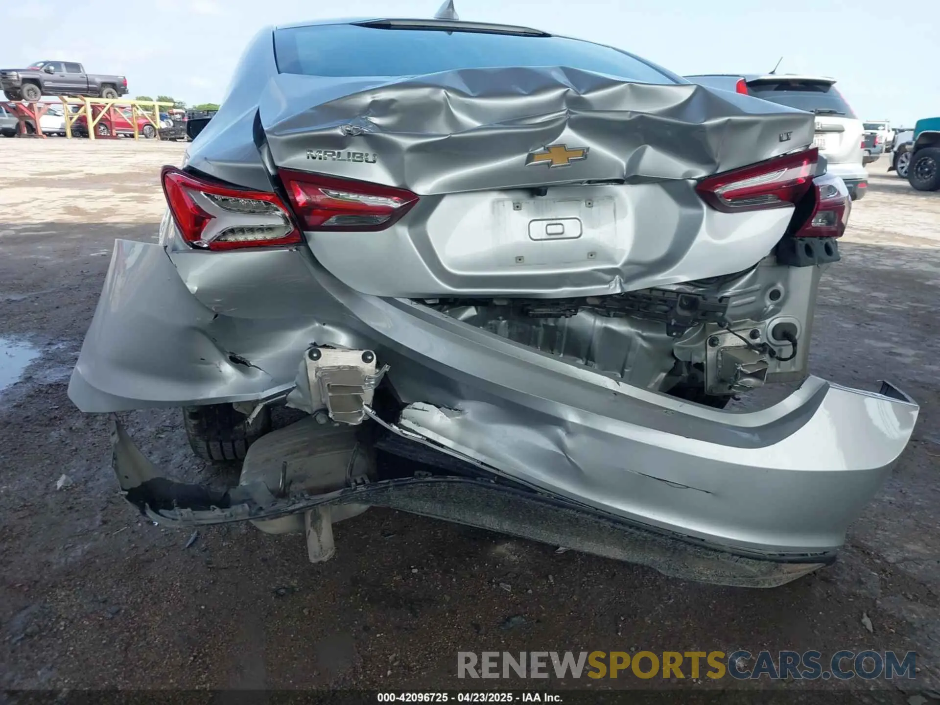 6 Photograph of a damaged car 1G1ZD5ST3MF064108 CHEVROLET MALIBU 2021