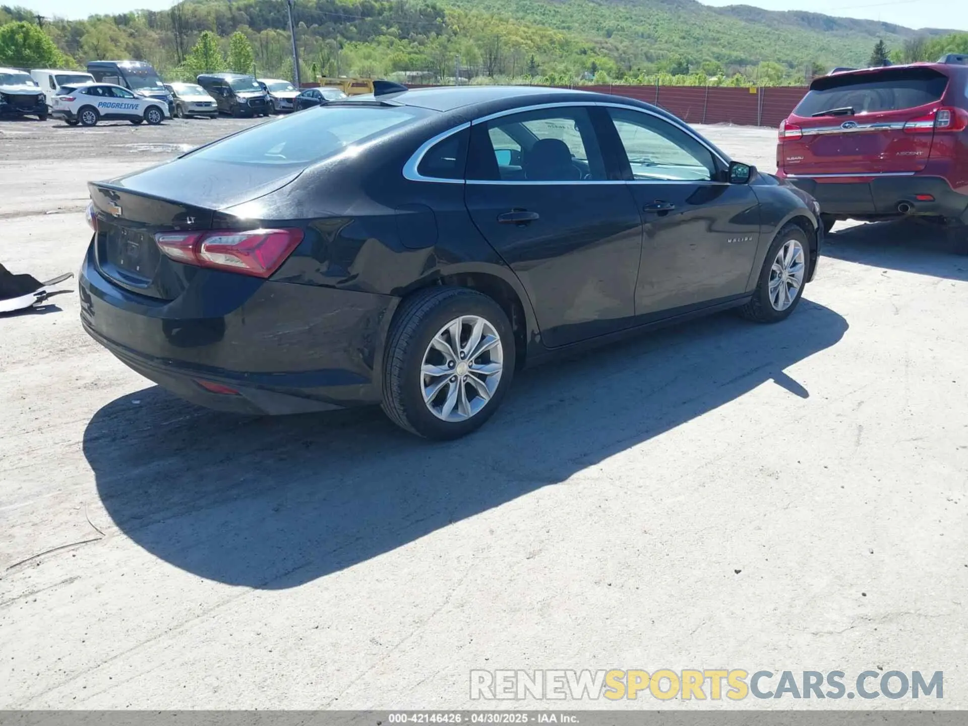 4 Photograph of a damaged car 1G1ZD5ST3MF066165 CHEVROLET MALIBU 2021