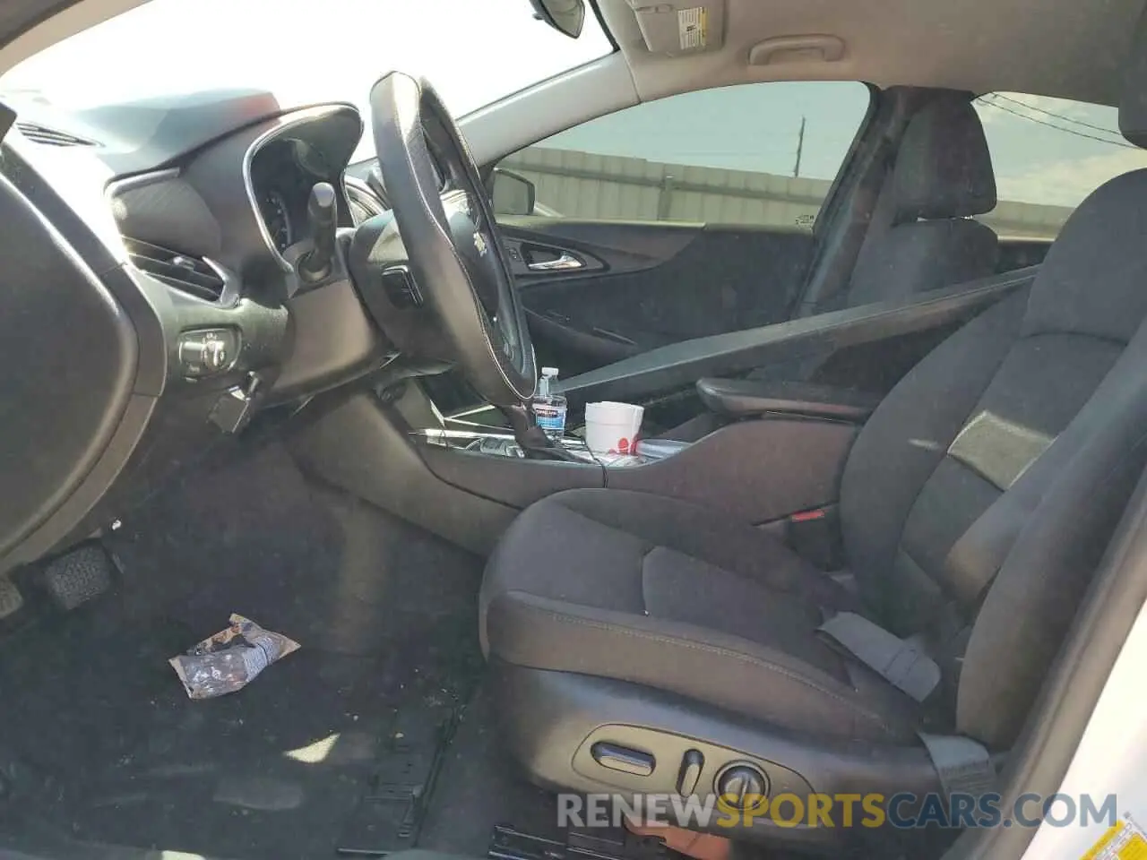 7 Photograph of a damaged car 1G1ZD5ST3MF067221 CHEVROLET MALIBU 2021