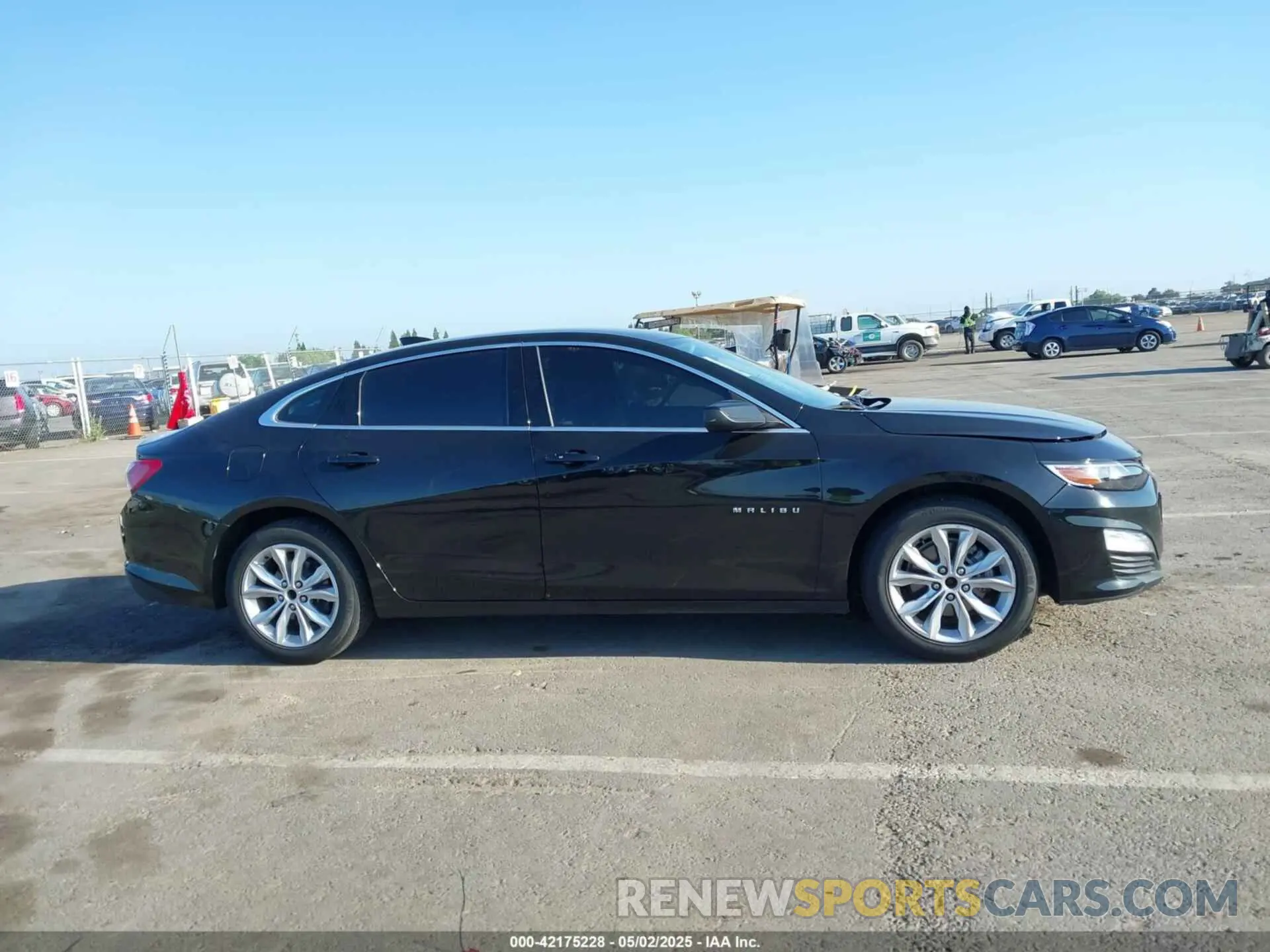 13 Photograph of a damaged car 1G1ZD5ST3MF069499 CHEVROLET MALIBU 2021
