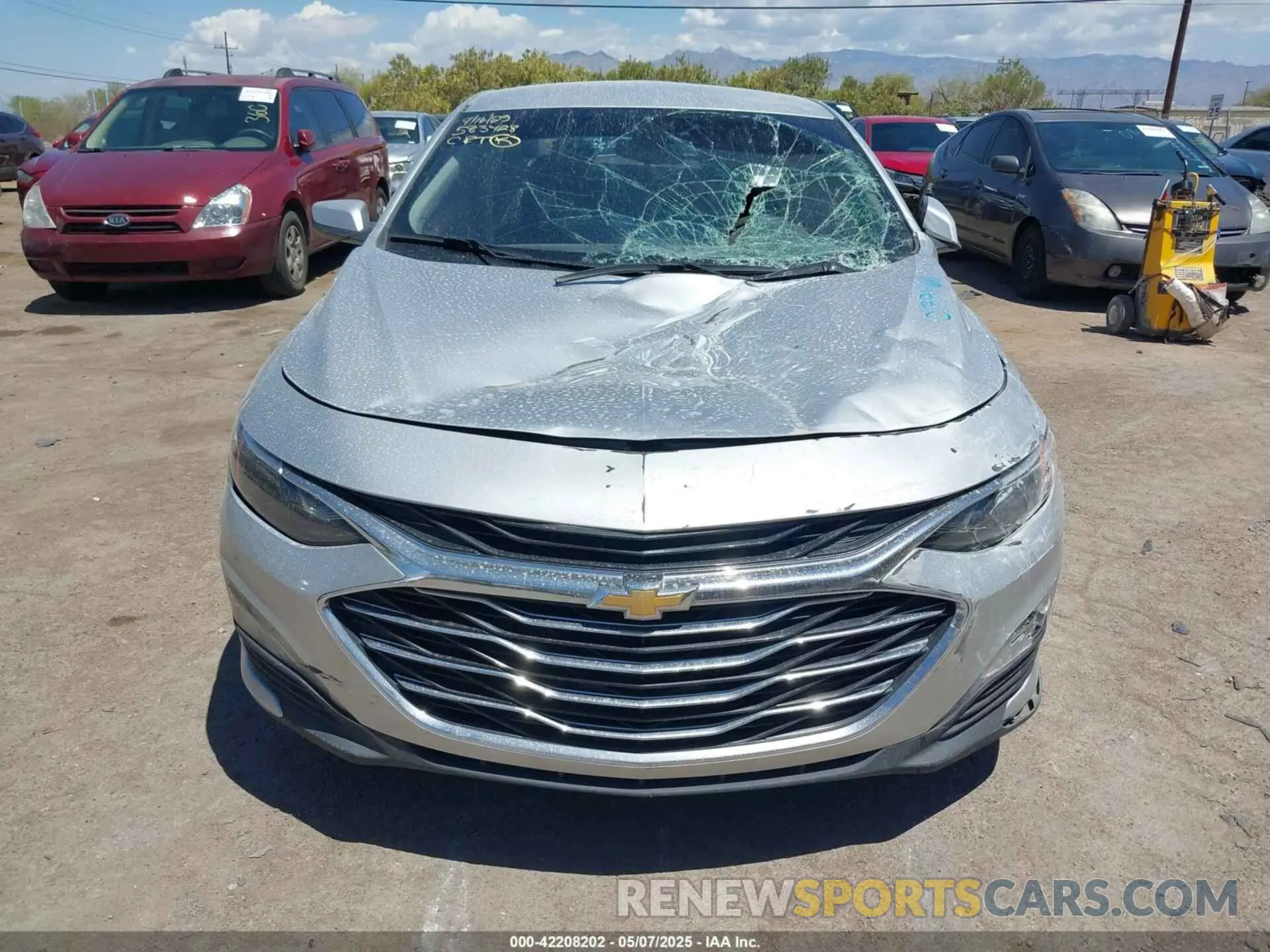 12 Photograph of a damaged car 1G1ZD5ST3MF077960 CHEVROLET MALIBU 2021