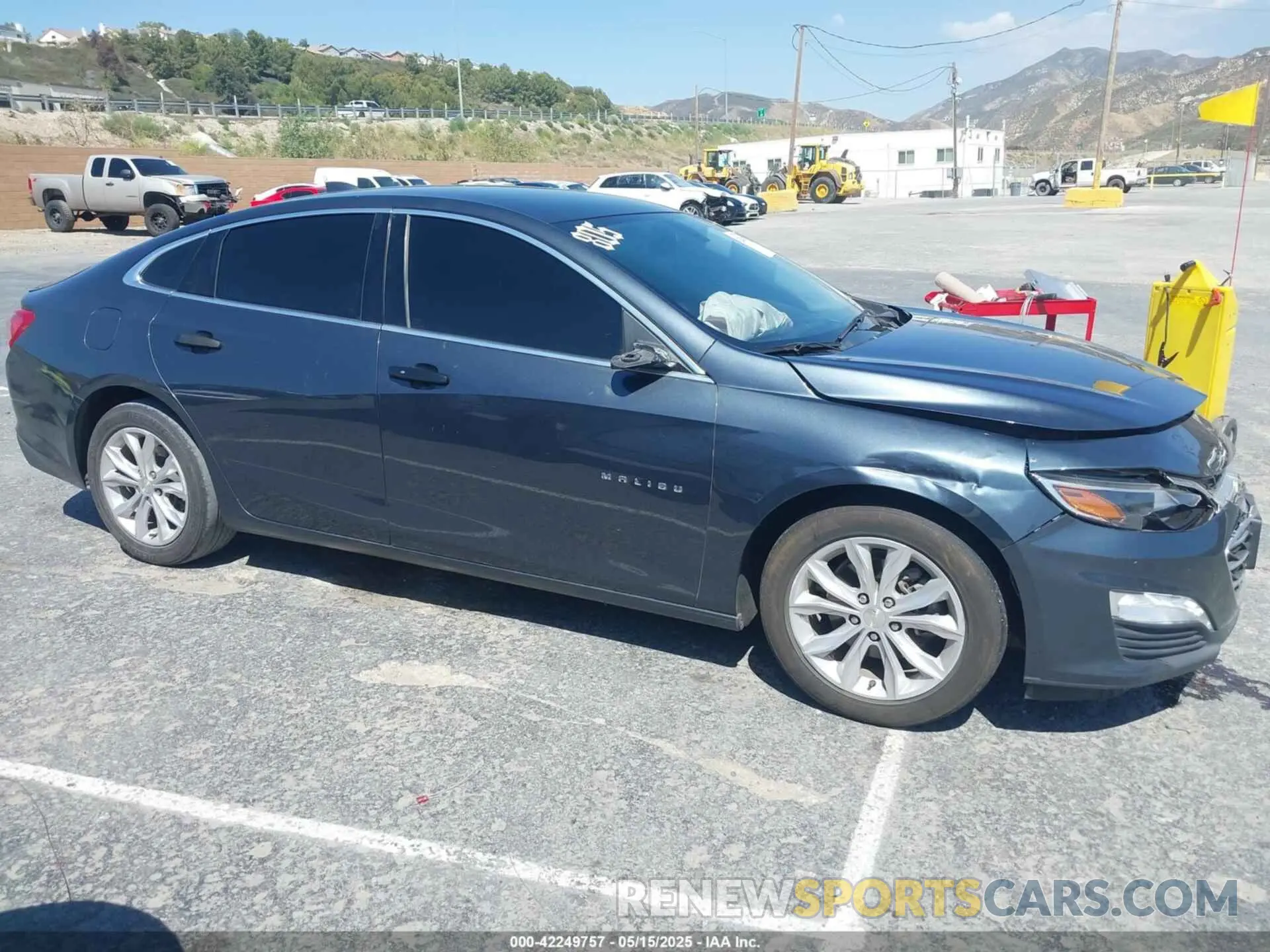13 Photograph of a damaged car 1G1ZD5ST4MF006718 CHEVROLET MALIBU 2021