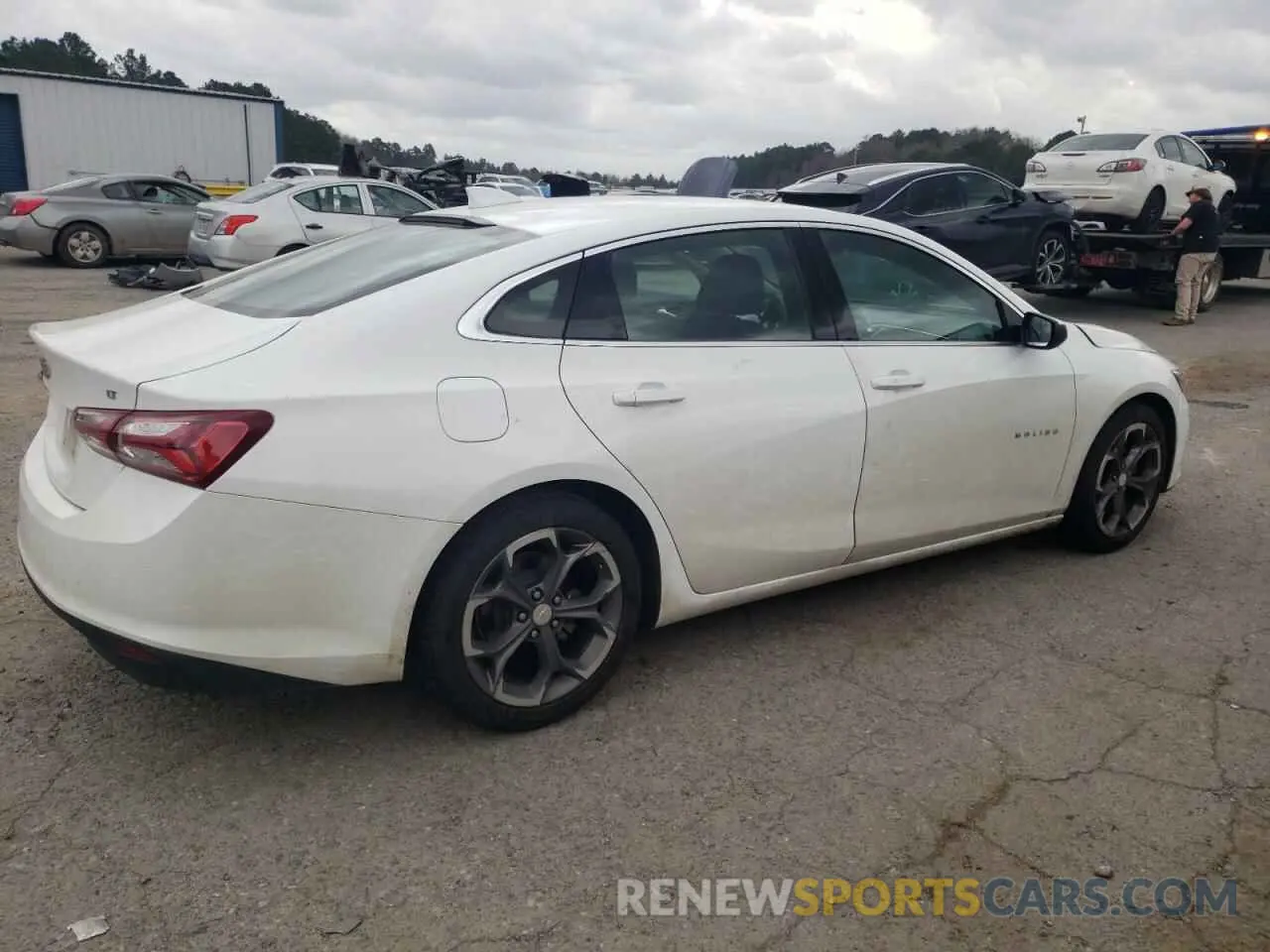 3 Photograph of a damaged car 1G1ZD5ST4MF007156 CHEVROLET MALIBU 2021