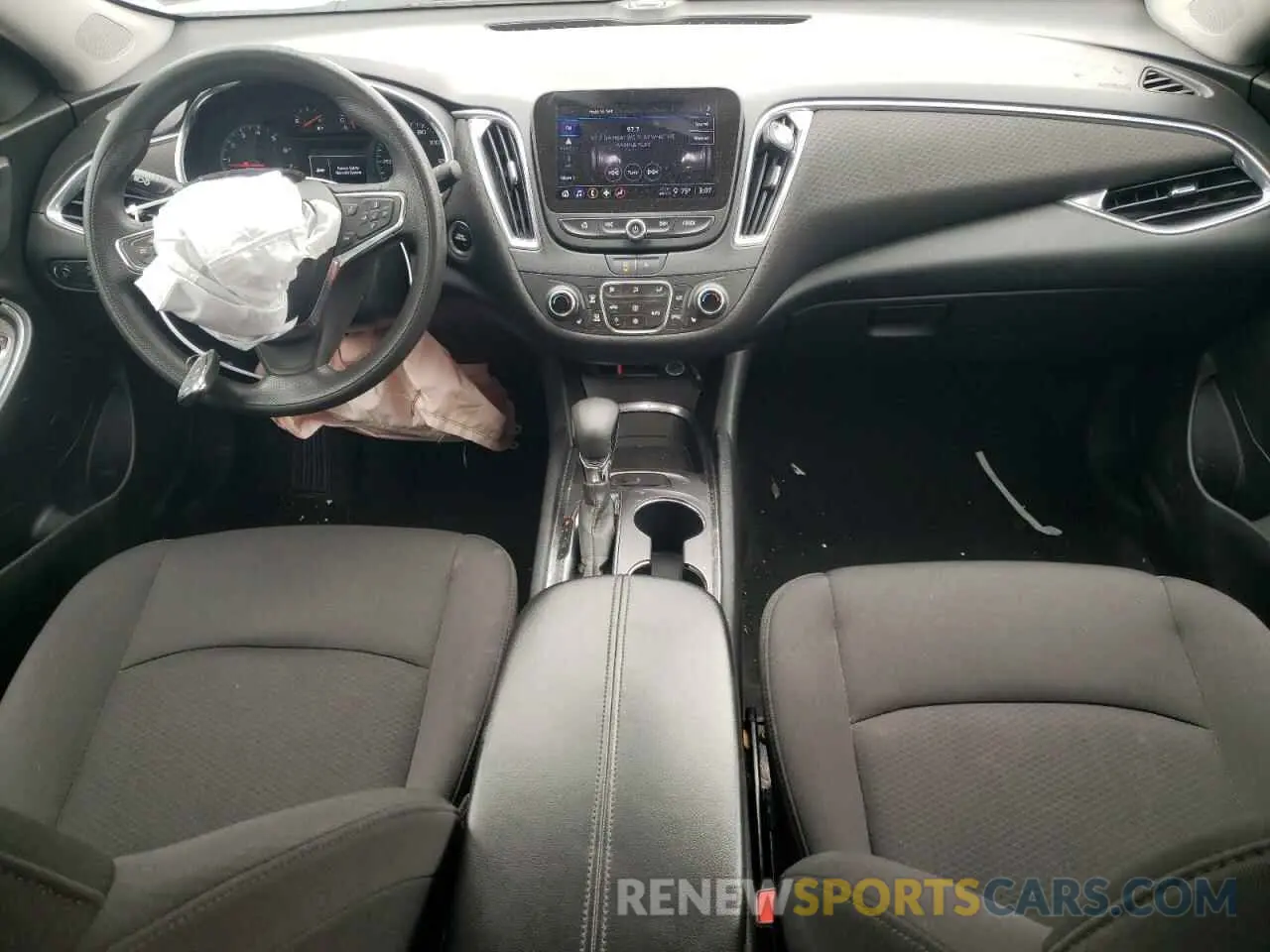 8 Photograph of a damaged car 1G1ZD5ST4MF007156 CHEVROLET MALIBU 2021