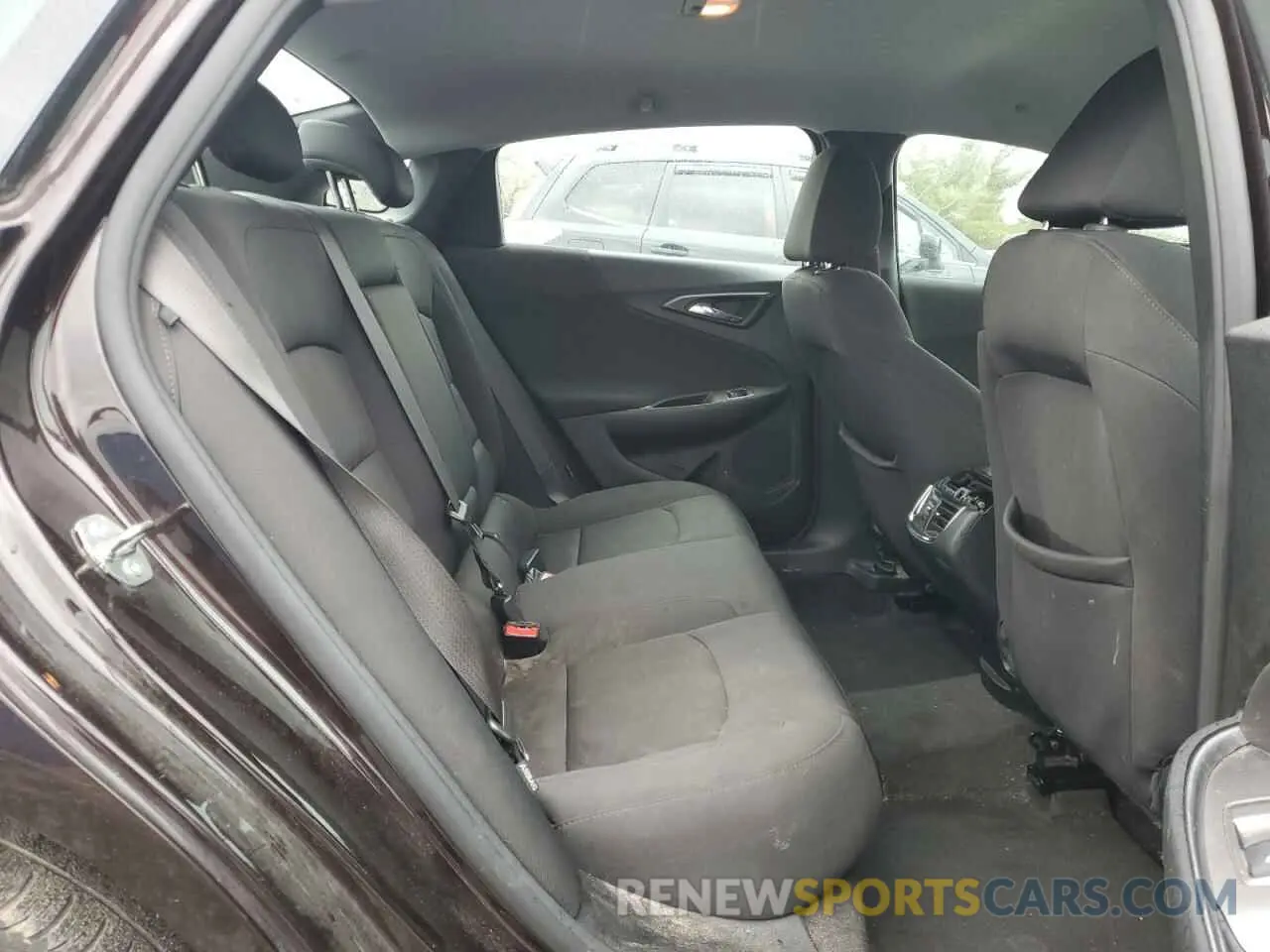 10 Photograph of a damaged car 1G1ZD5ST4MF008260 CHEVROLET MALIBU 2021