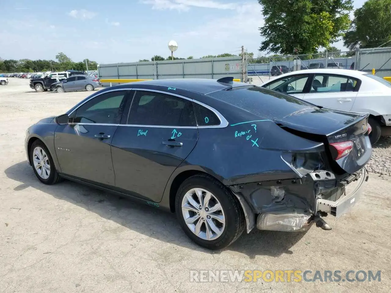 2 Photograph of a damaged car 1G1ZD5ST4MF011336 CHEVROLET MALIBU 2021