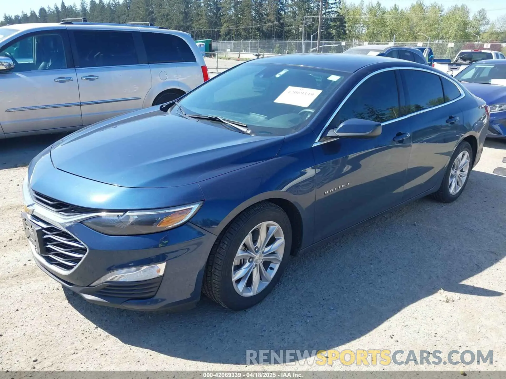 2 Photograph of a damaged car 1G1ZD5ST4MF011577 CHEVROLET MALIBU 2021