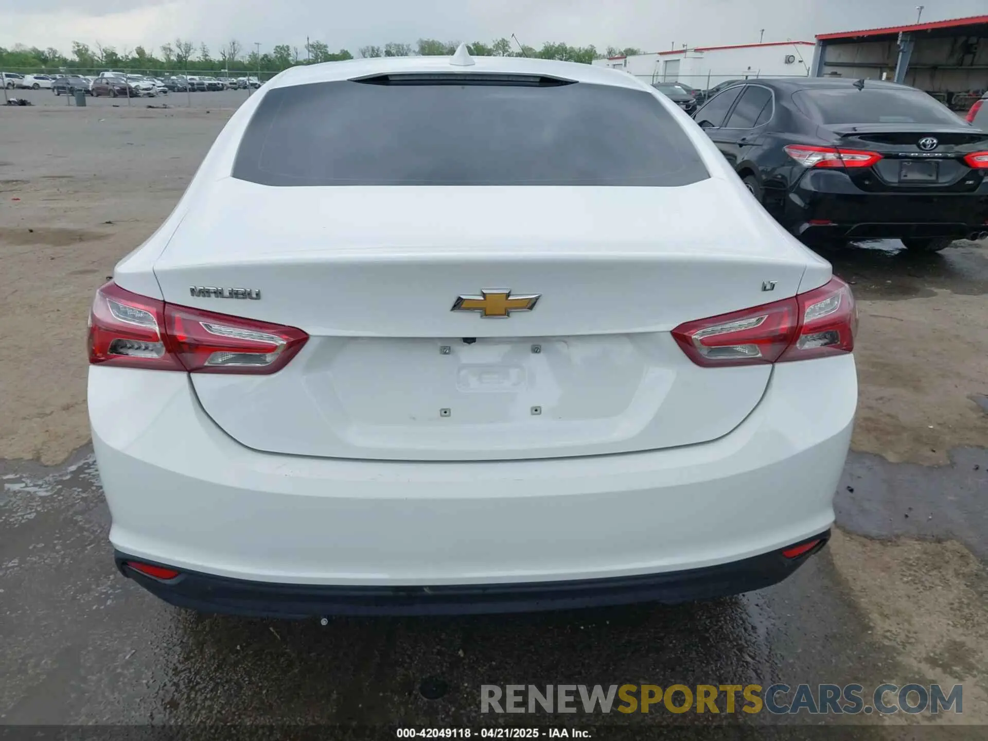 16 Photograph of a damaged car 1G1ZD5ST4MF013829 CHEVROLET MALIBU 2021