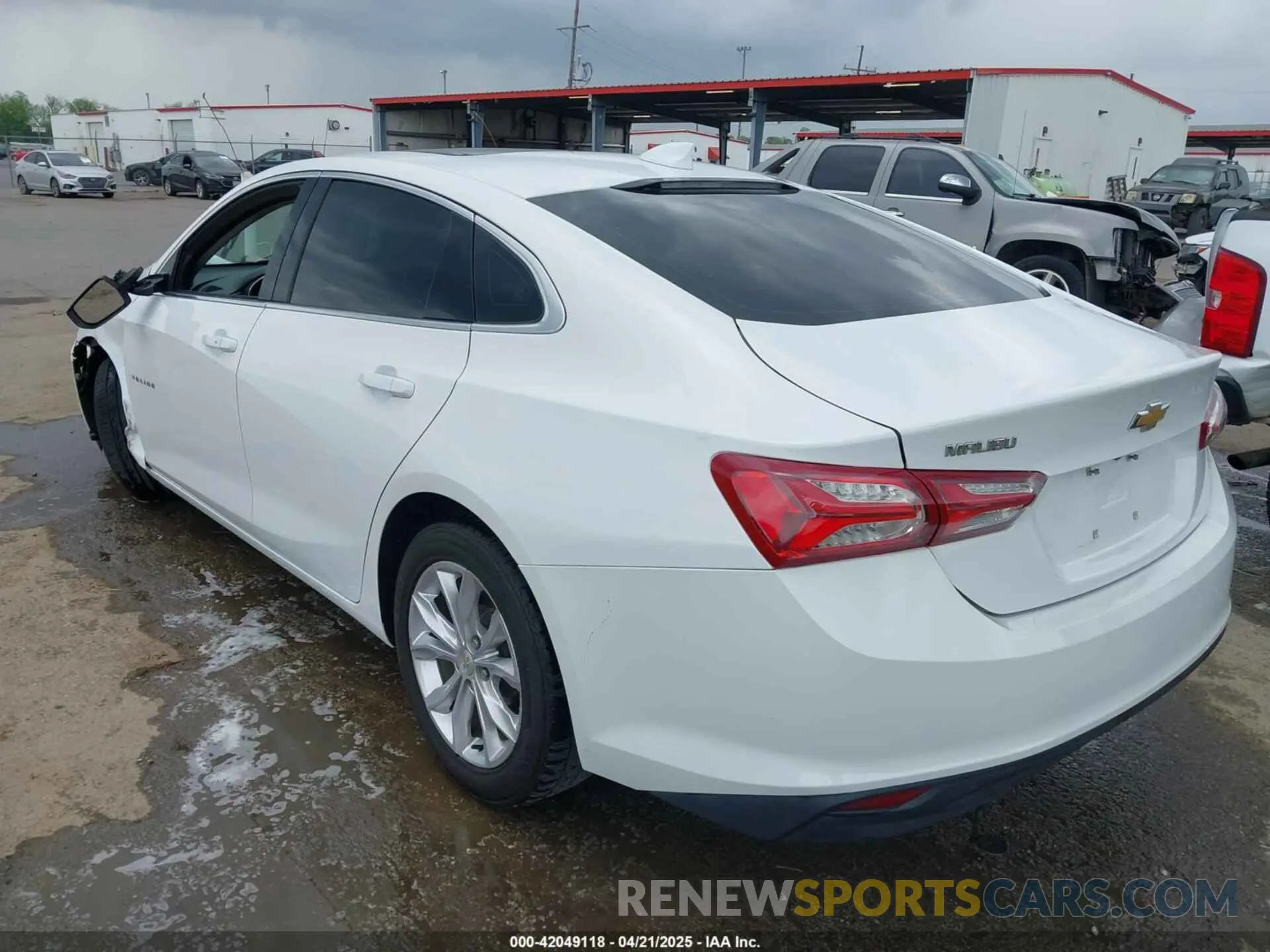 3 Photograph of a damaged car 1G1ZD5ST4MF013829 CHEVROLET MALIBU 2021