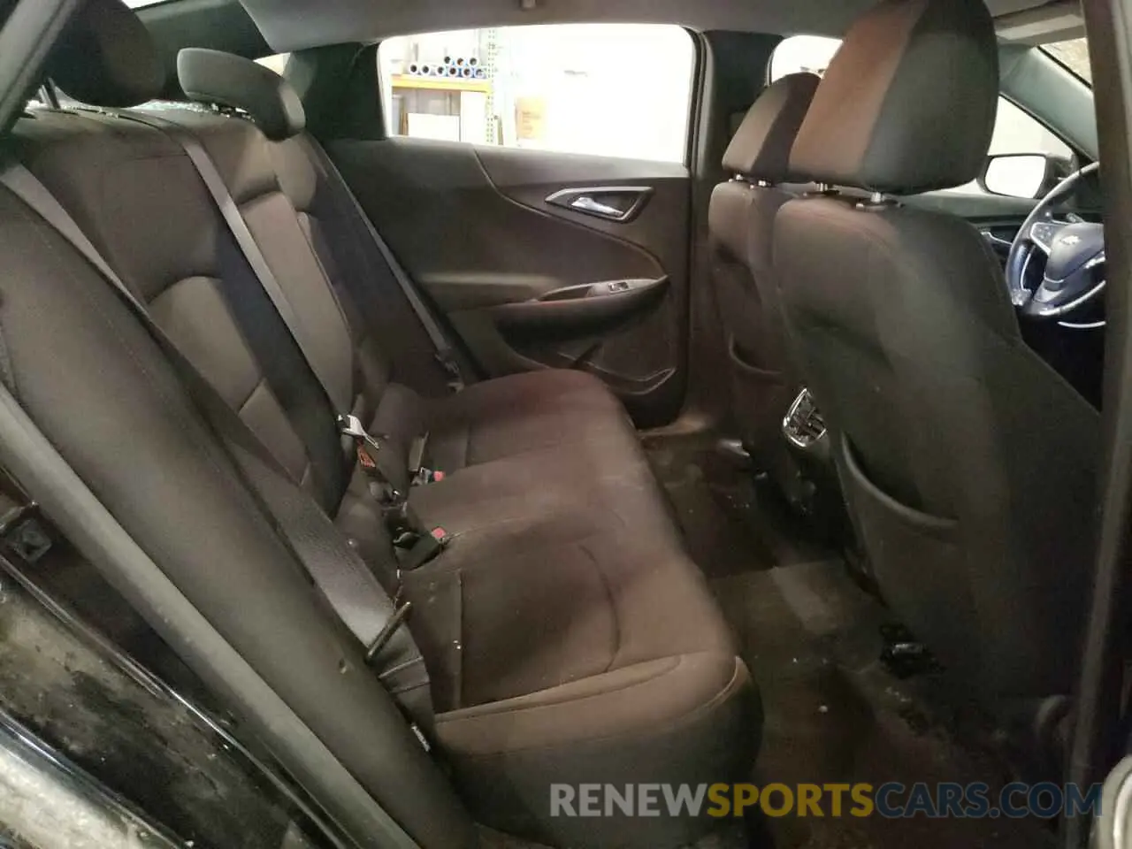 10 Photograph of a damaged car 1G1ZD5ST4MF026404 CHEVROLET MALIBU 2021