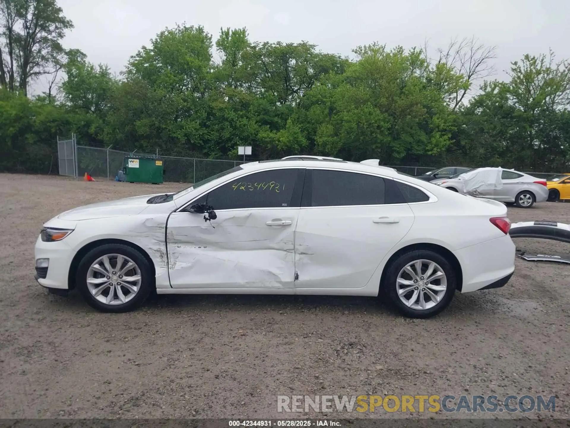 14 Photograph of a damaged car 1G1ZD5ST4MF056311 CHEVROLET MALIBU 2021