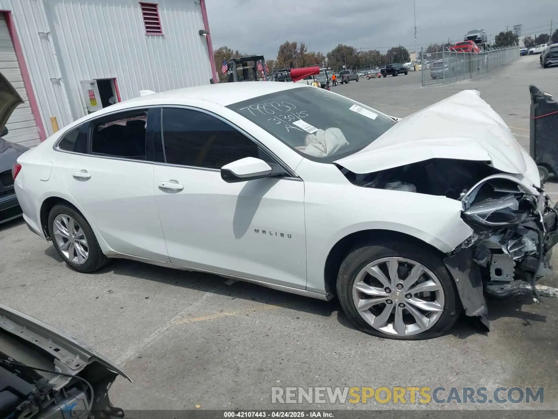 13 Photograph of a damaged car 1G1ZD5ST4MF060438 CHEVROLET MALIBU 2021