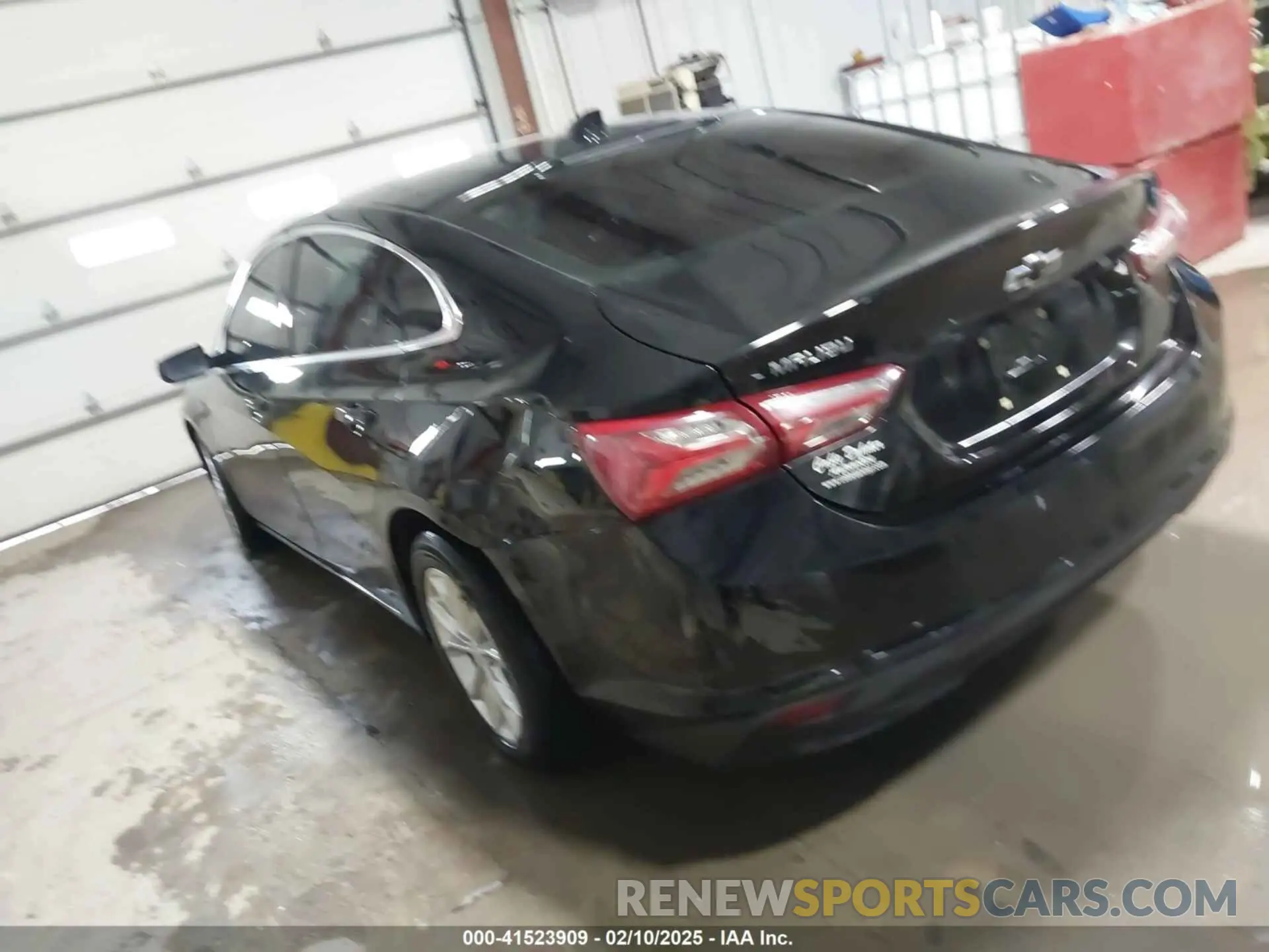 3 Photograph of a damaged car 1G1ZD5ST4MF060570 CHEVROLET MALIBU 2021