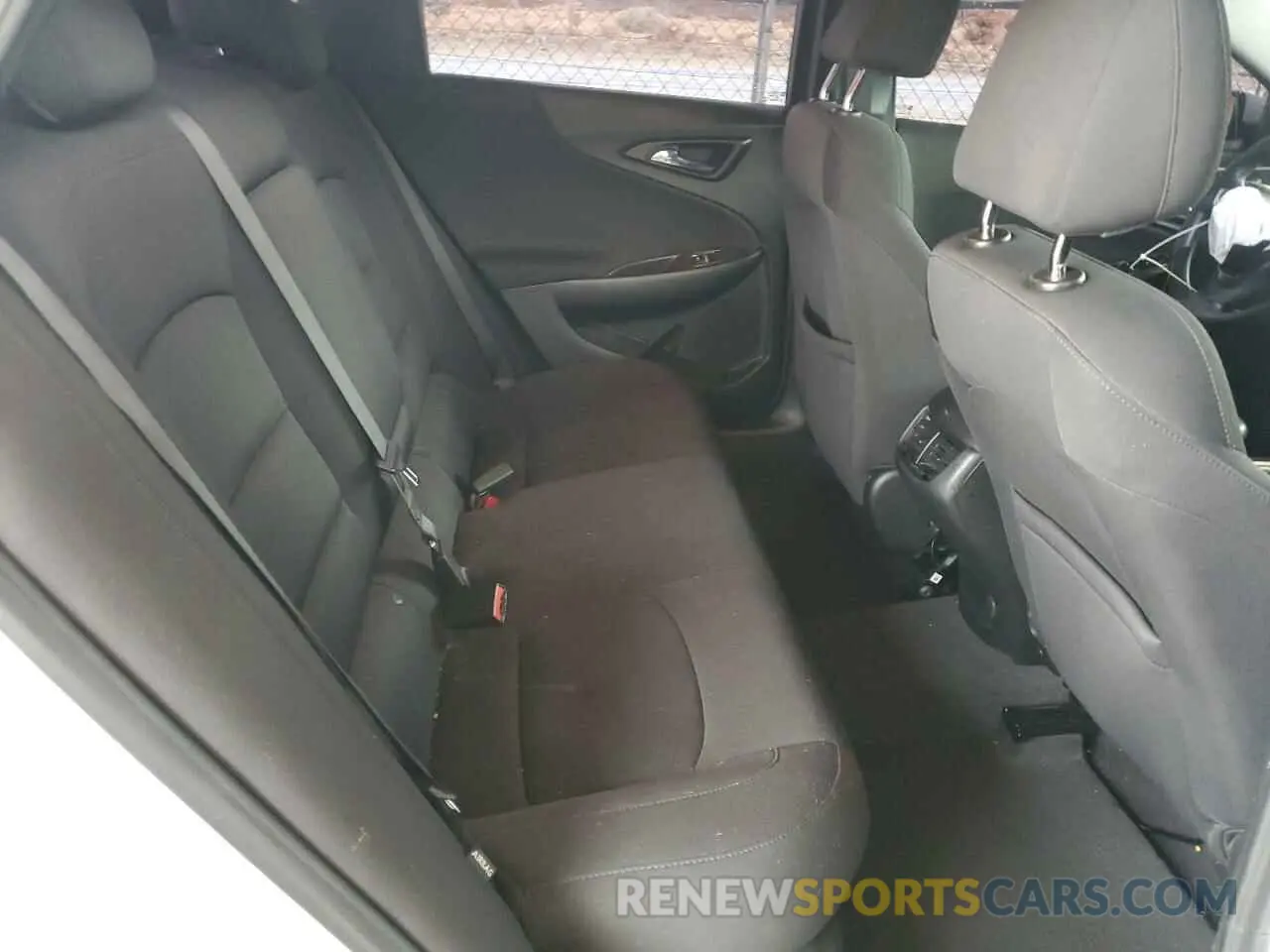 10 Photograph of a damaged car 1G1ZD5ST4MF061864 CHEVROLET MALIBU 2021