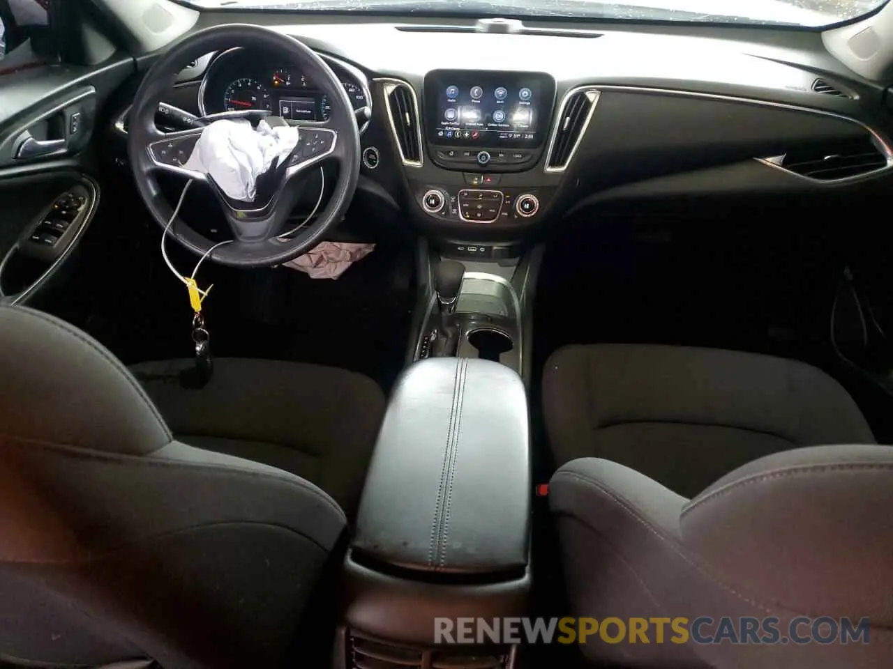 8 Photograph of a damaged car 1G1ZD5ST4MF061864 CHEVROLET MALIBU 2021