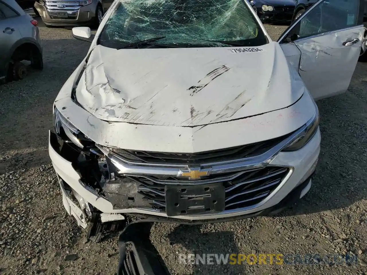 11 Photograph of a damaged car 1G1ZD5ST4MF068040 CHEVROLET MALIBU 2021