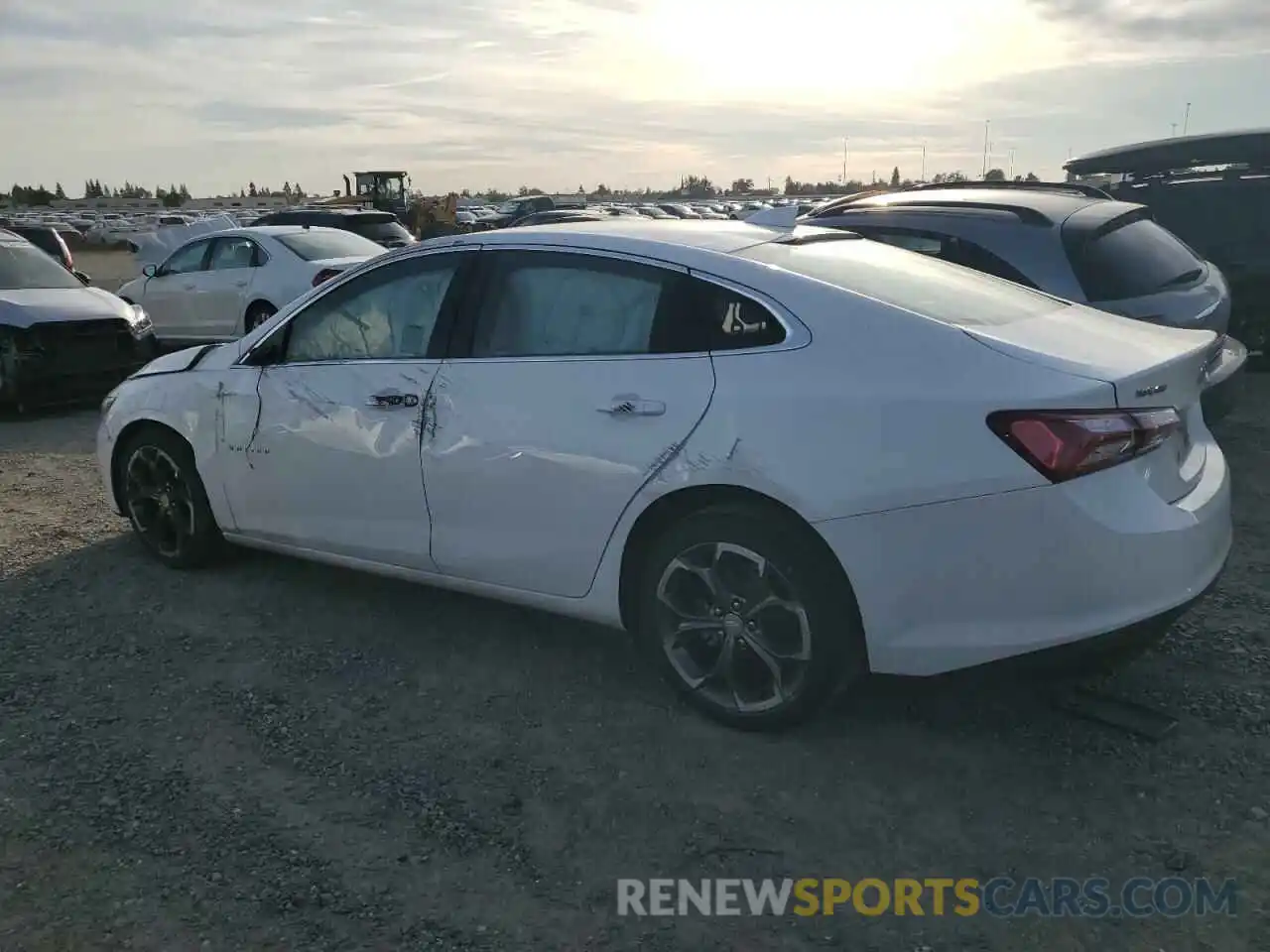 2 Photograph of a damaged car 1G1ZD5ST4MF068040 CHEVROLET MALIBU 2021