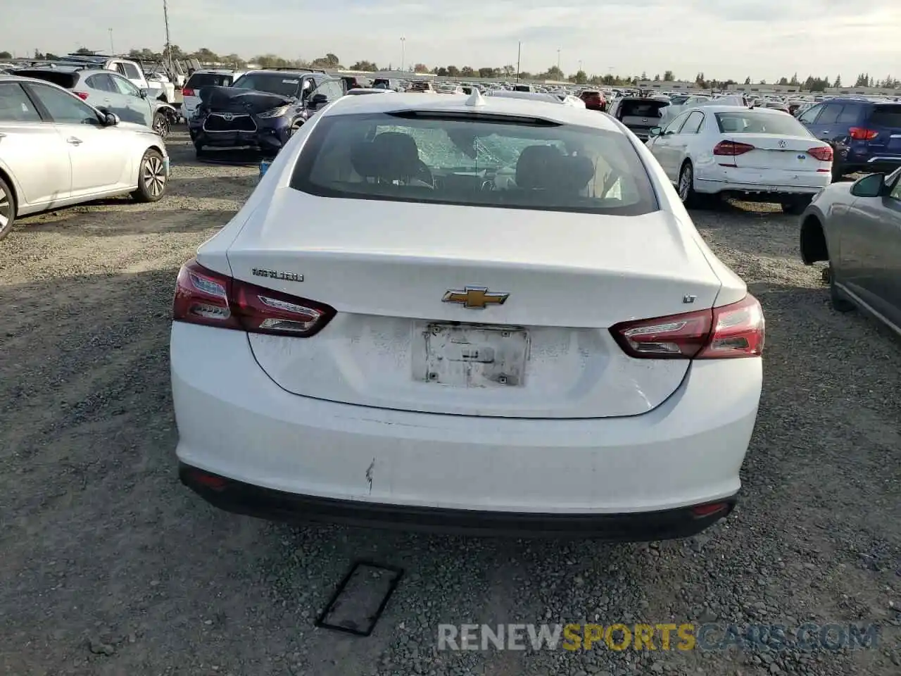 6 Photograph of a damaged car 1G1ZD5ST4MF068040 CHEVROLET MALIBU 2021