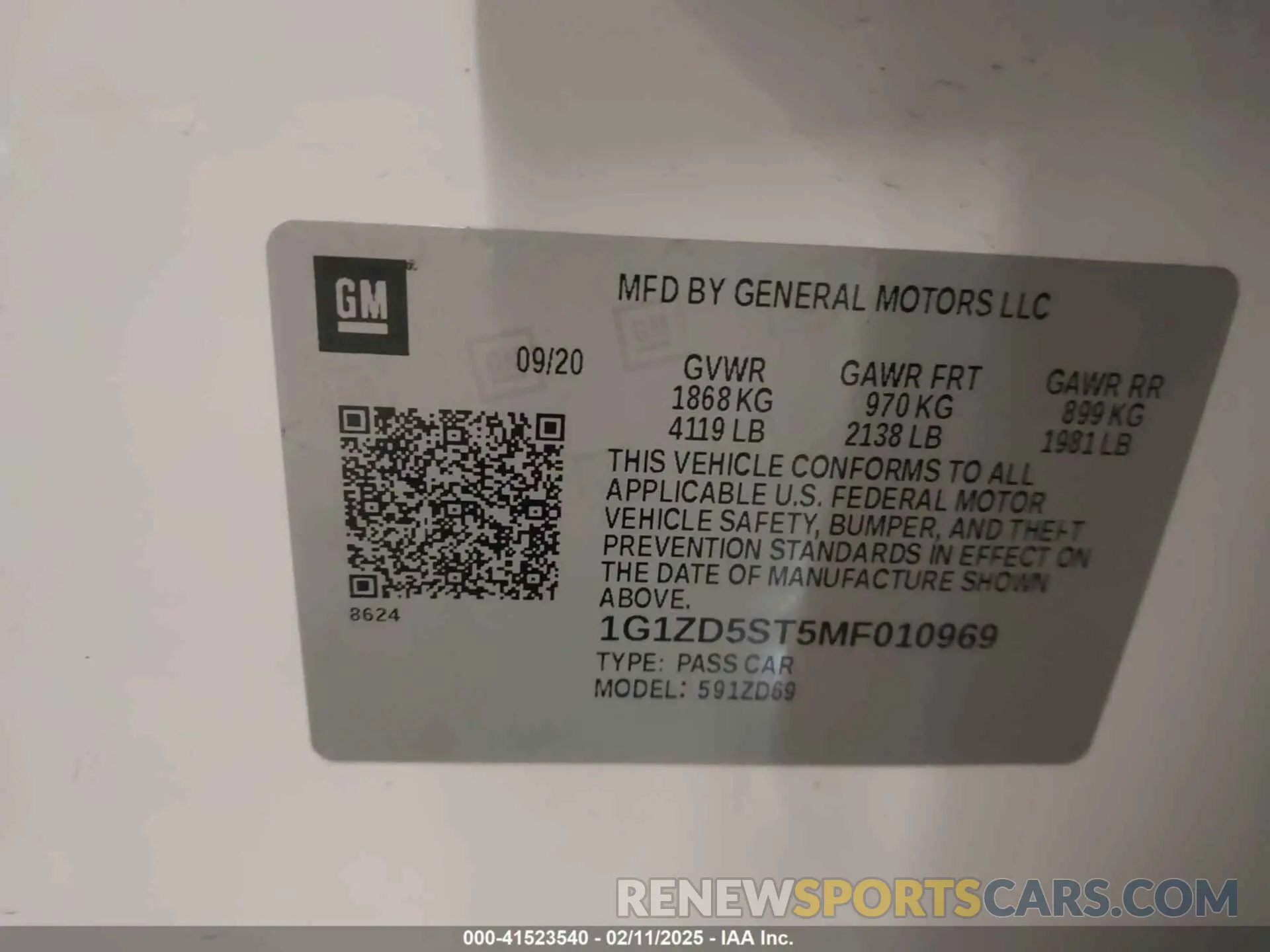 9 Photograph of a damaged car 1G1ZD5ST5MF010969 CHEVROLET MALIBU 2021