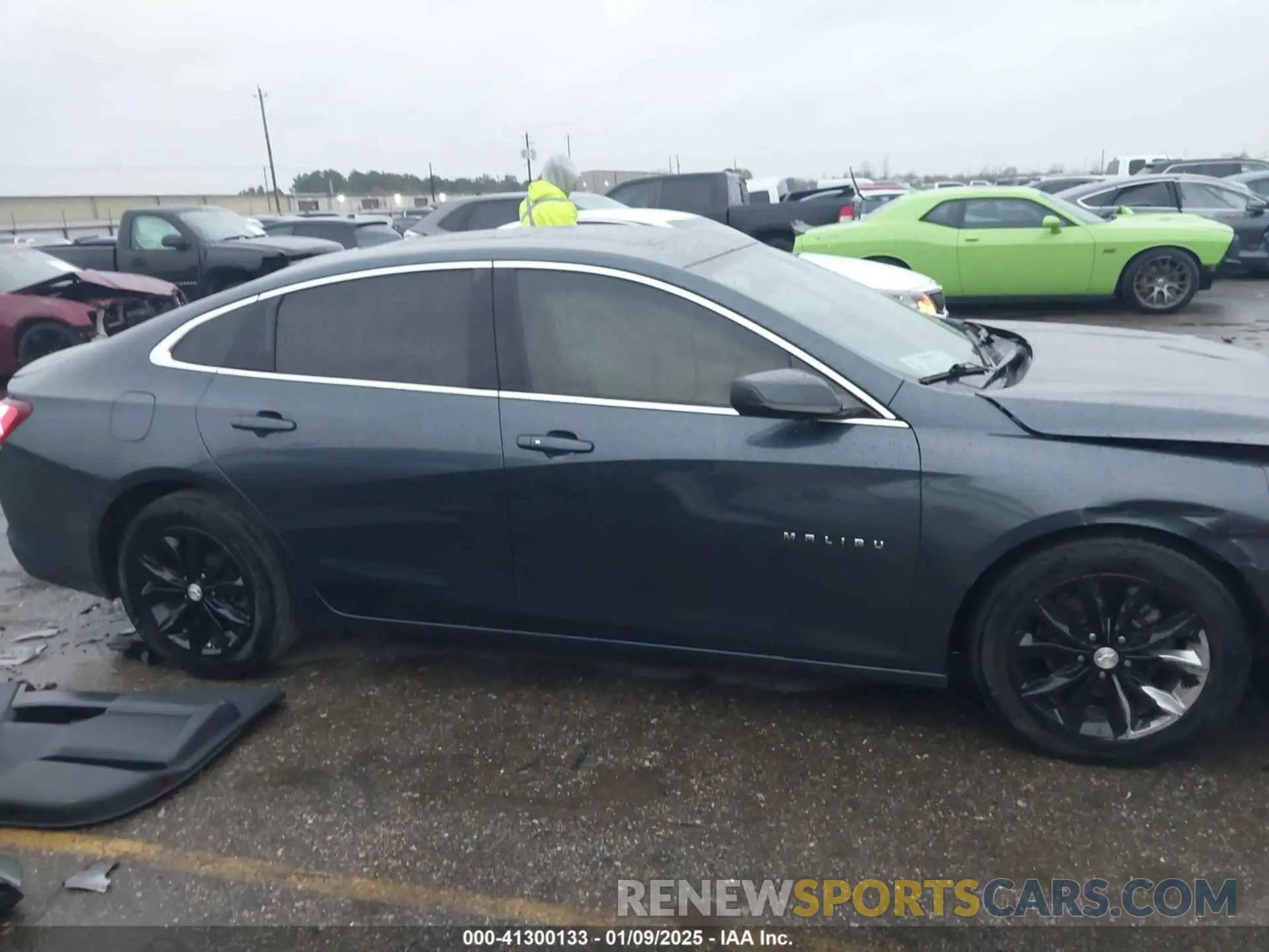 13 Photograph of a damaged car 1G1ZD5ST5MF012463 CHEVROLET MALIBU 2021