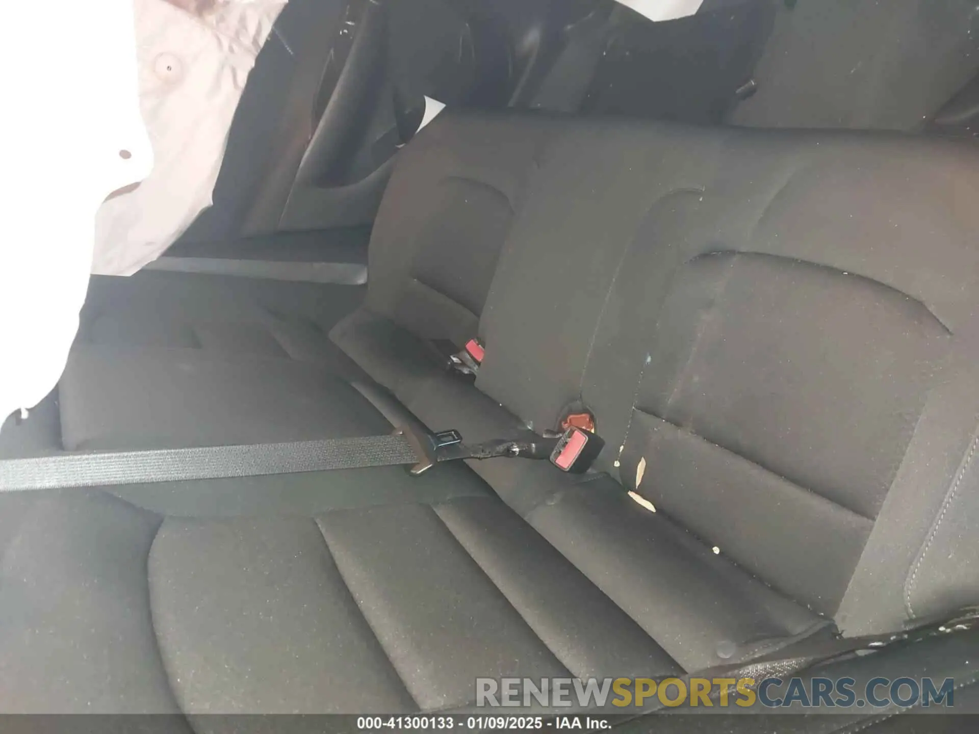 8 Photograph of a damaged car 1G1ZD5ST5MF012463 CHEVROLET MALIBU 2021