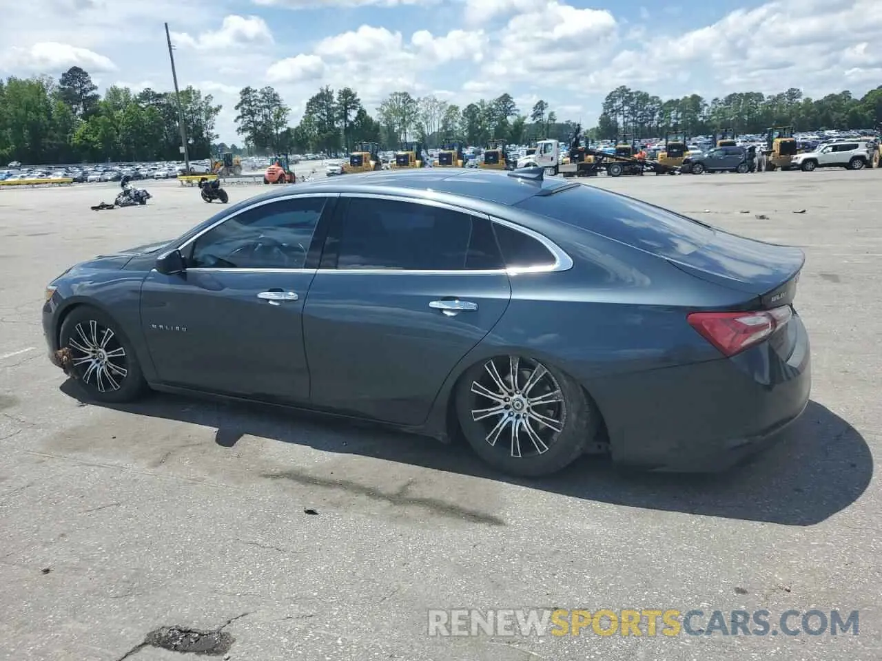 2 Photograph of a damaged car 1G1ZD5ST5MF015993 CHEVROLET MALIBU 2021