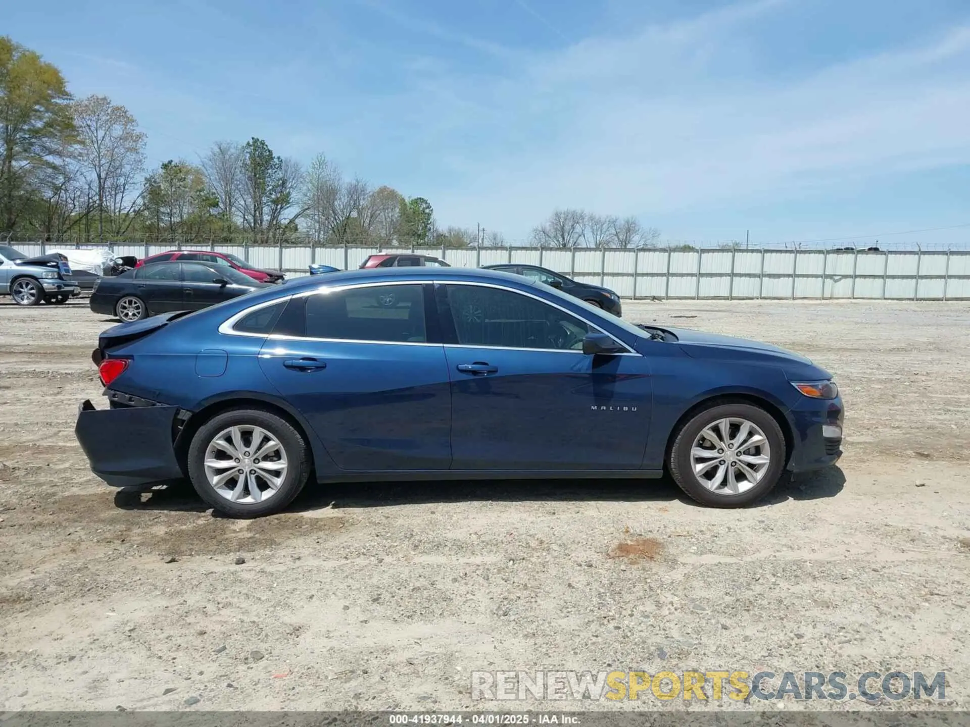 13 Photograph of a damaged car 1G1ZD5ST5MF020420 CHEVROLET MALIBU 2021