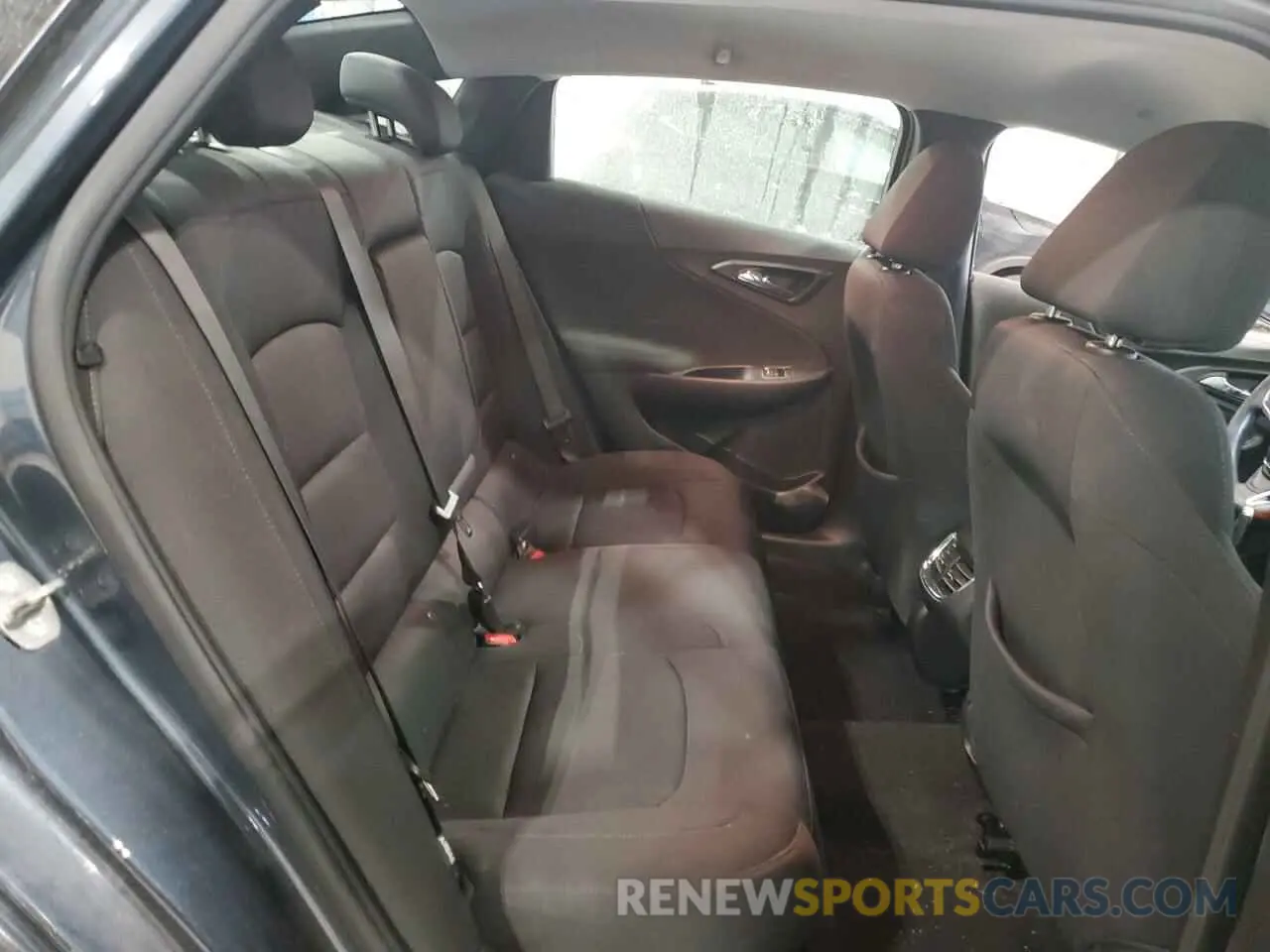 10 Photograph of a damaged car 1G1ZD5ST5MF022538 CHEVROLET MALIBU 2021