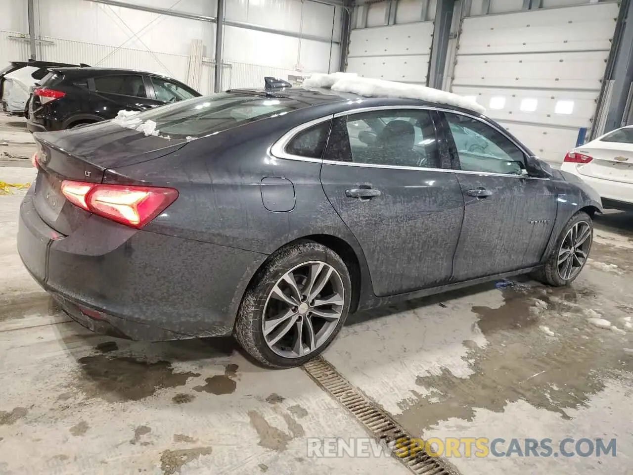 3 Photograph of a damaged car 1G1ZD5ST5MF022538 CHEVROLET MALIBU 2021