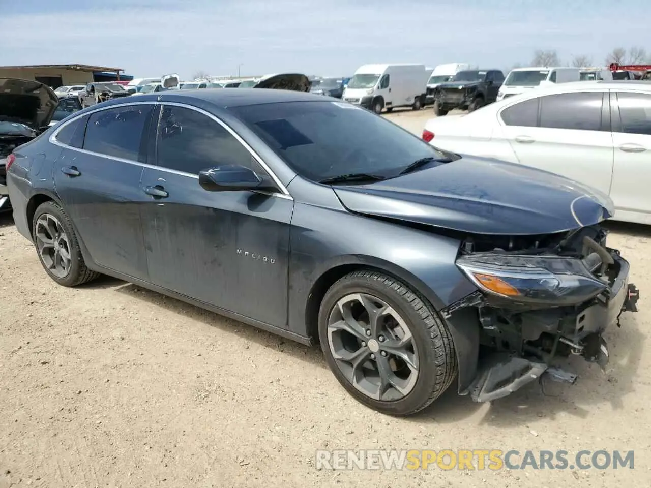 4 Photograph of a damaged car 1G1ZD5ST5MF028761 CHEVROLET MALIBU 2021