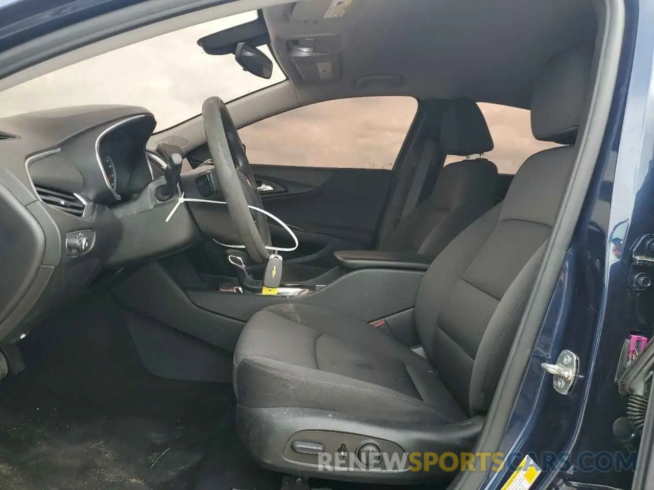 7 Photograph of a damaged car 1G1ZD5ST5MF029988 CHEVROLET MALIBU 2021