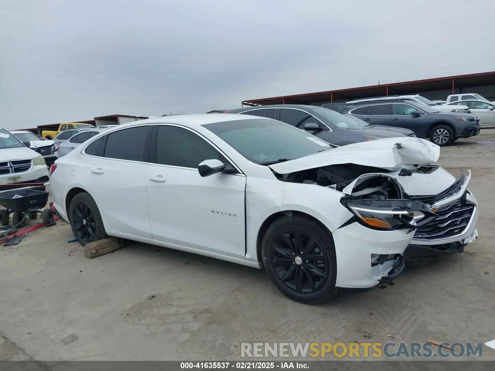 13 Photograph of a damaged car 1G1ZD5ST5MF045933 CHEVROLET MALIBU 2021