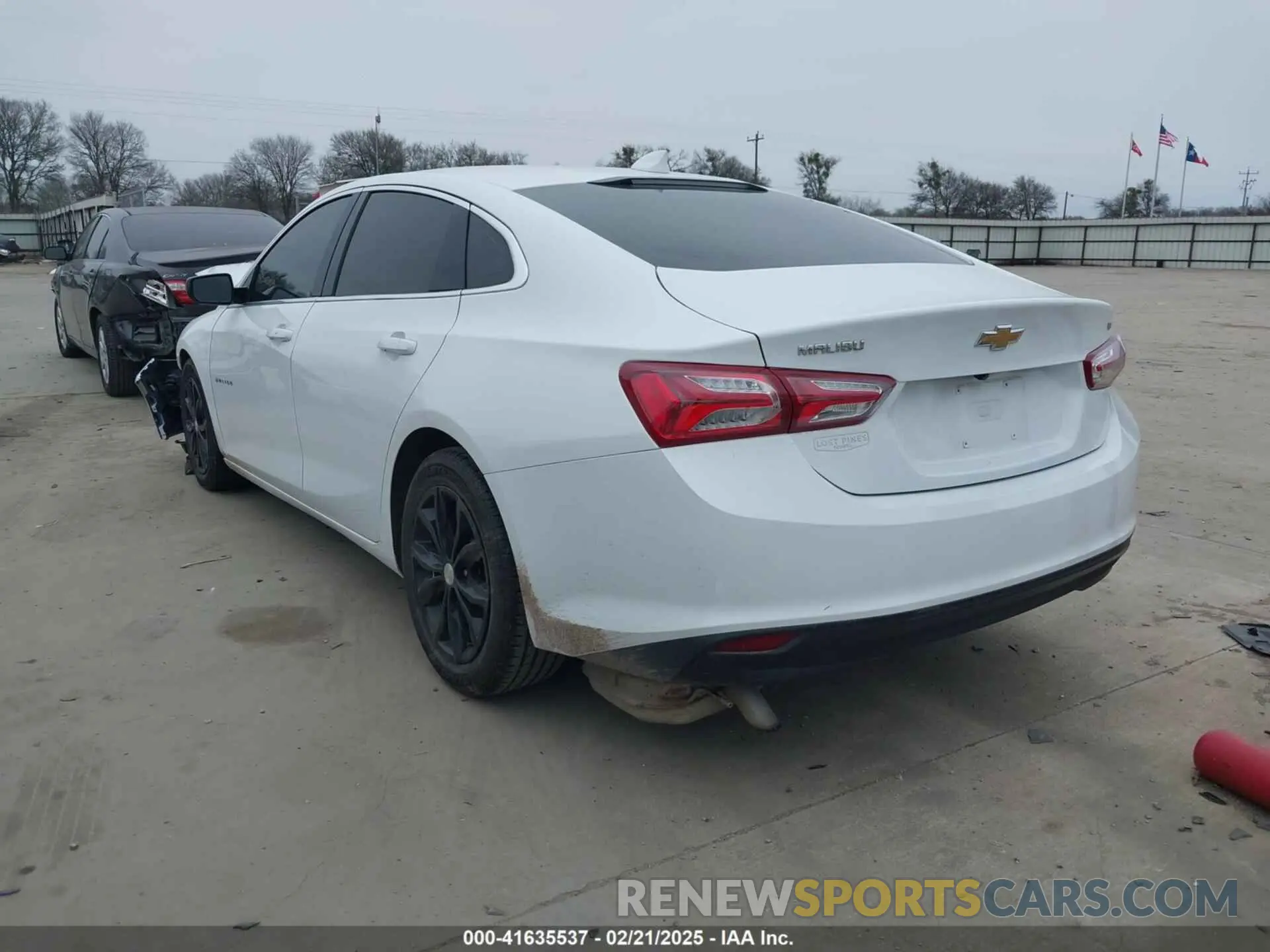 3 Photograph of a damaged car 1G1ZD5ST5MF045933 CHEVROLET MALIBU 2021