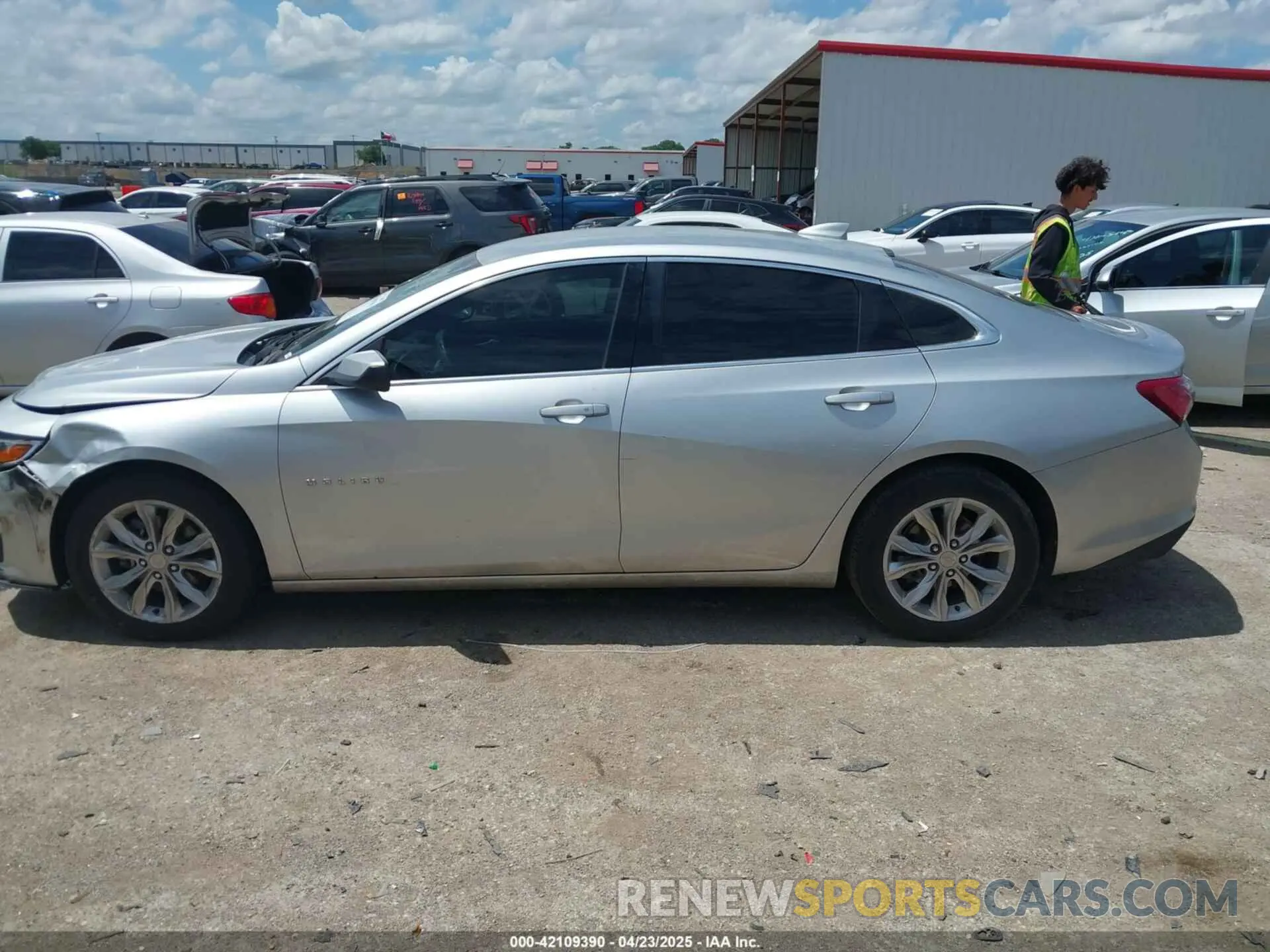14 Photograph of a damaged car 1G1ZD5ST5MF066796 CHEVROLET MALIBU 2021