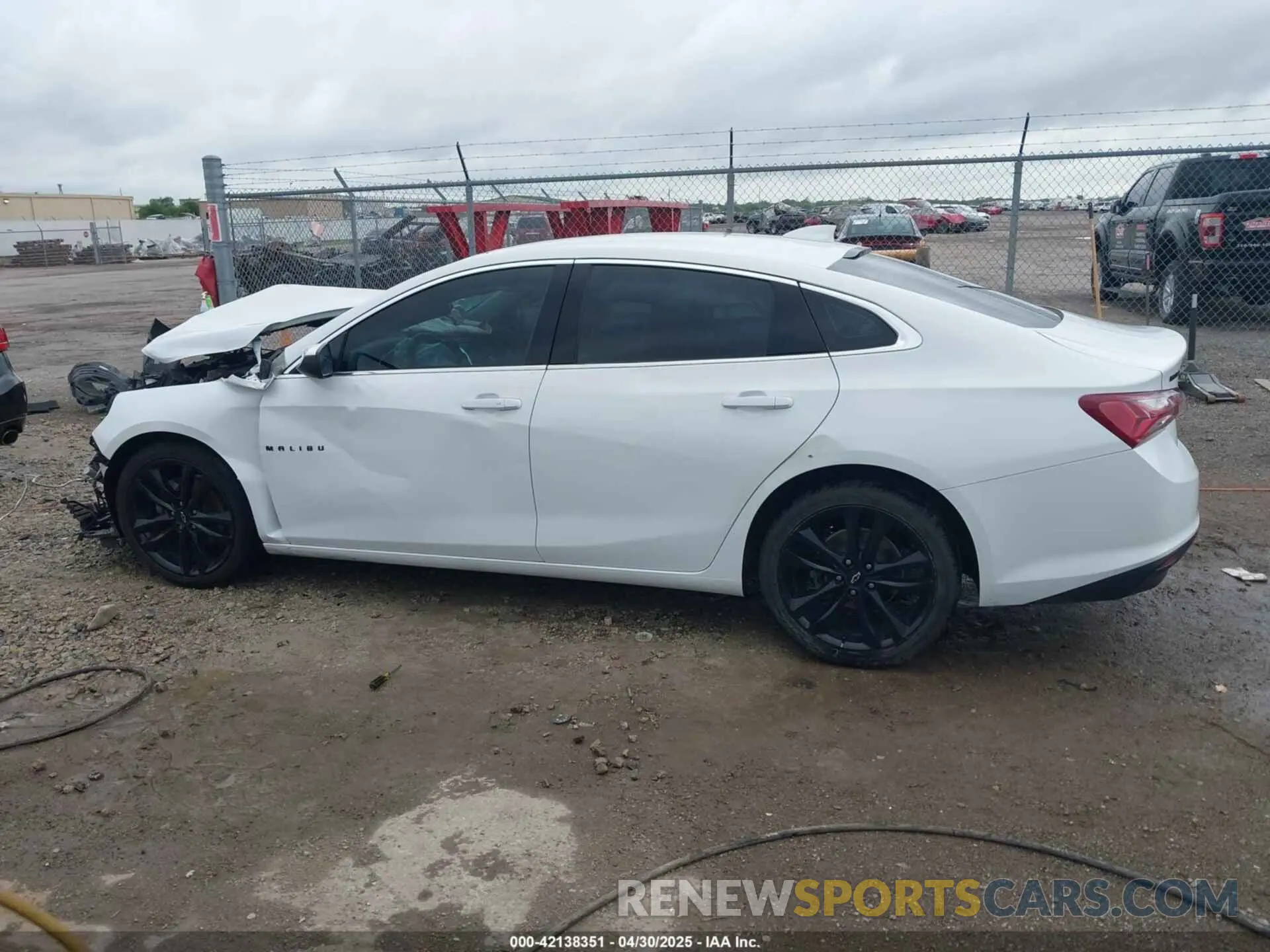 14 Photograph of a damaged car 1G1ZD5ST5MF086465 CHEVROLET MALIBU 2021