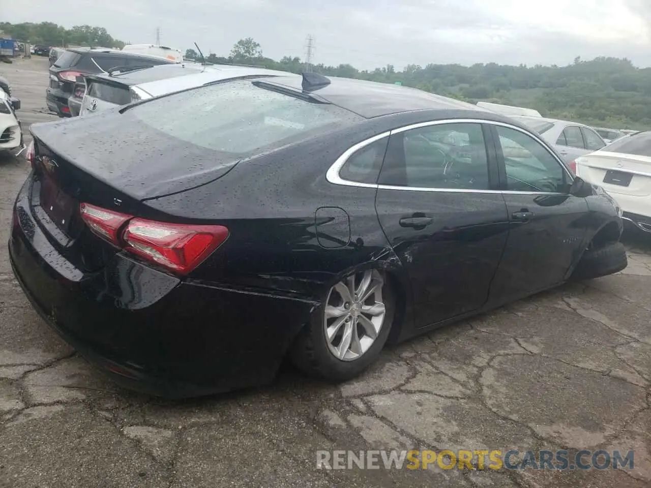 3 Photograph of a damaged car 1G1ZD5ST6MF002105 CHEVROLET MALIBU 2021