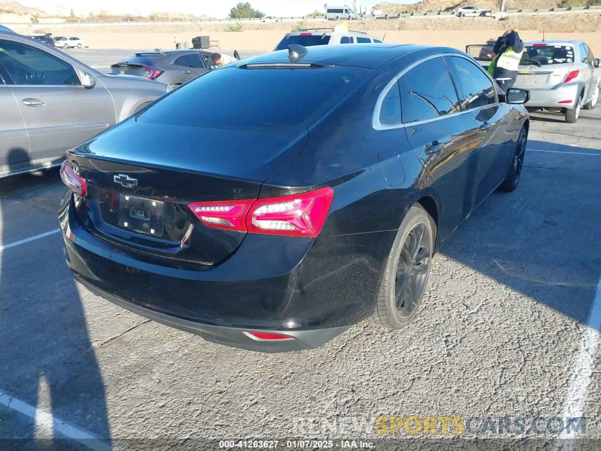 4 Photograph of a damaged car 1G1ZD5ST6MF026033 CHEVROLET MALIBU 2021