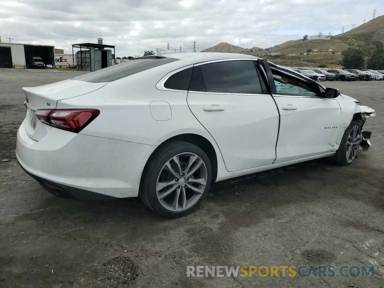 3 Photograph of a damaged car 1G1ZD5ST6MF030275 CHEVROLET MALIBU 2021