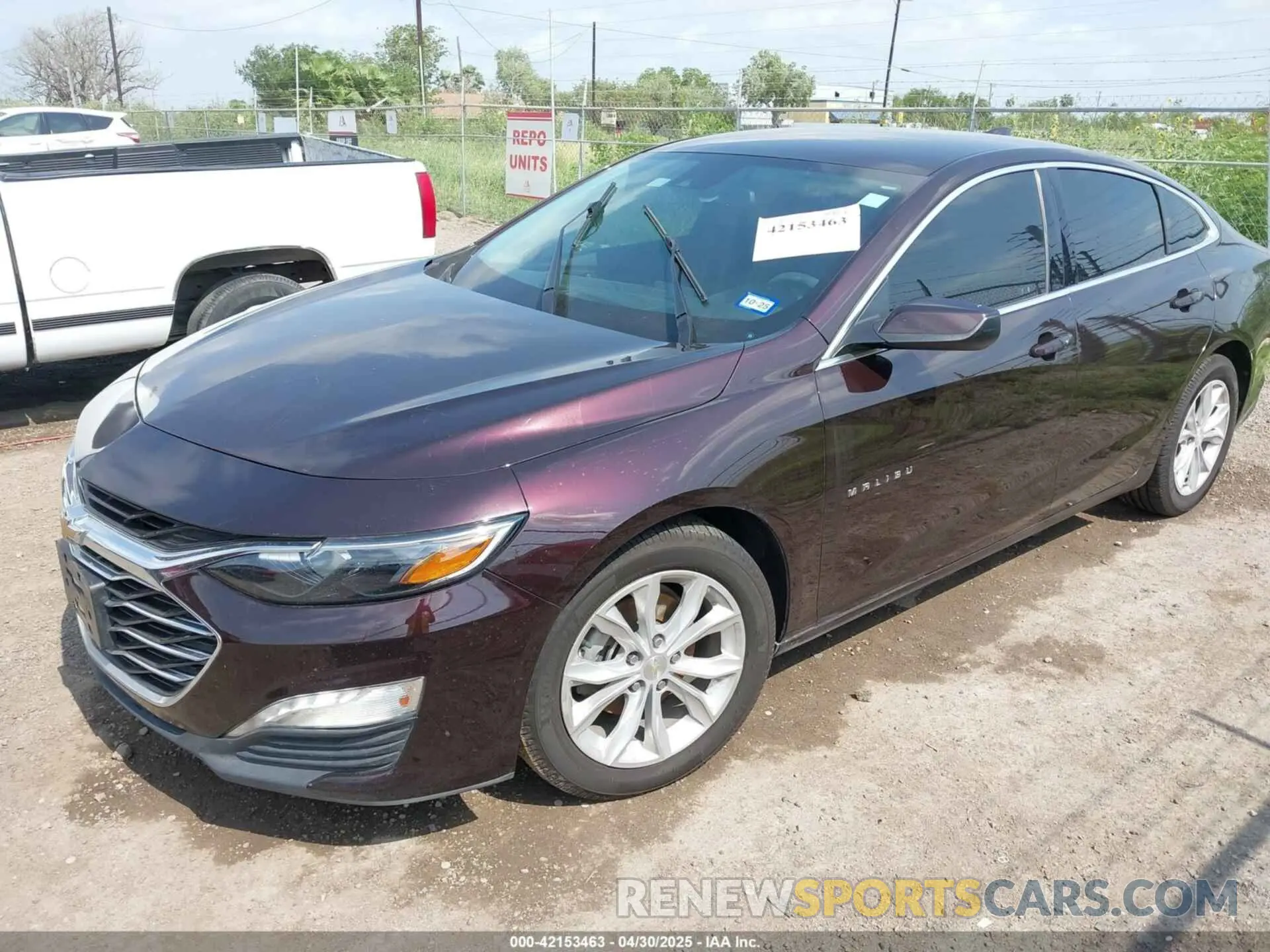 2 Photograph of a damaged car 1G1ZD5ST6MF035833 CHEVROLET MALIBU 2021