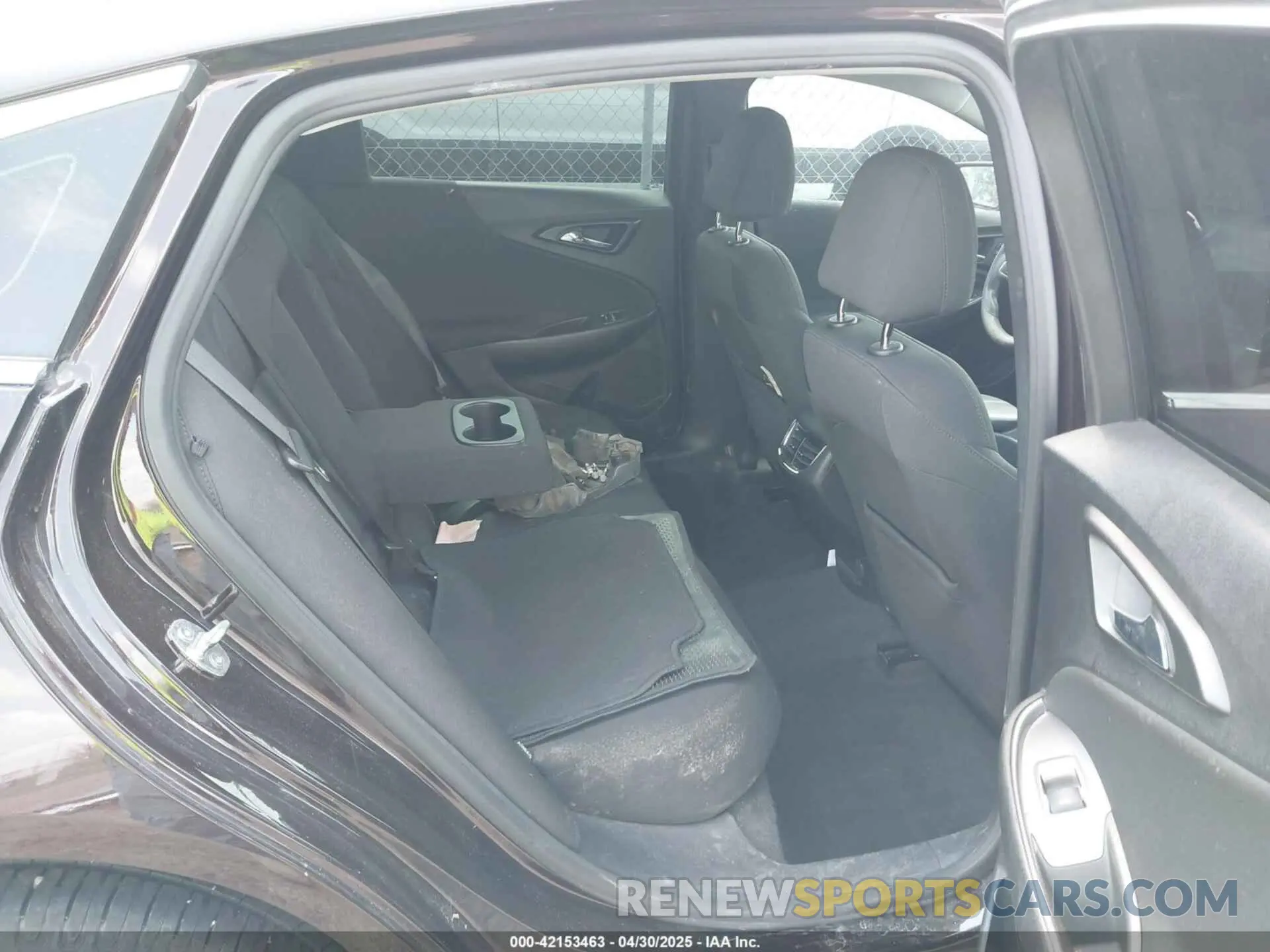 8 Photograph of a damaged car 1G1ZD5ST6MF035833 CHEVROLET MALIBU 2021
