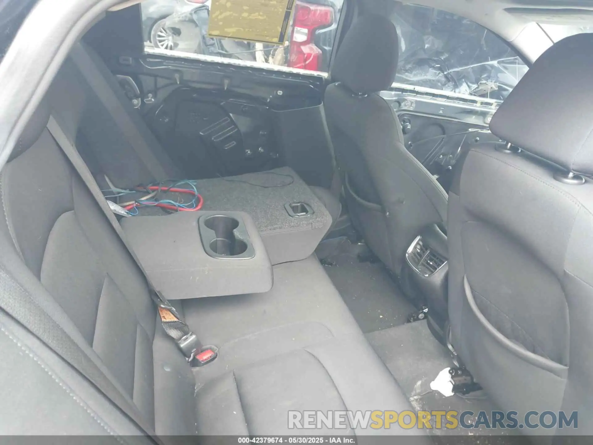 8 Photograph of a damaged car 1G1ZD5ST6MF063258 CHEVROLET MALIBU 2021