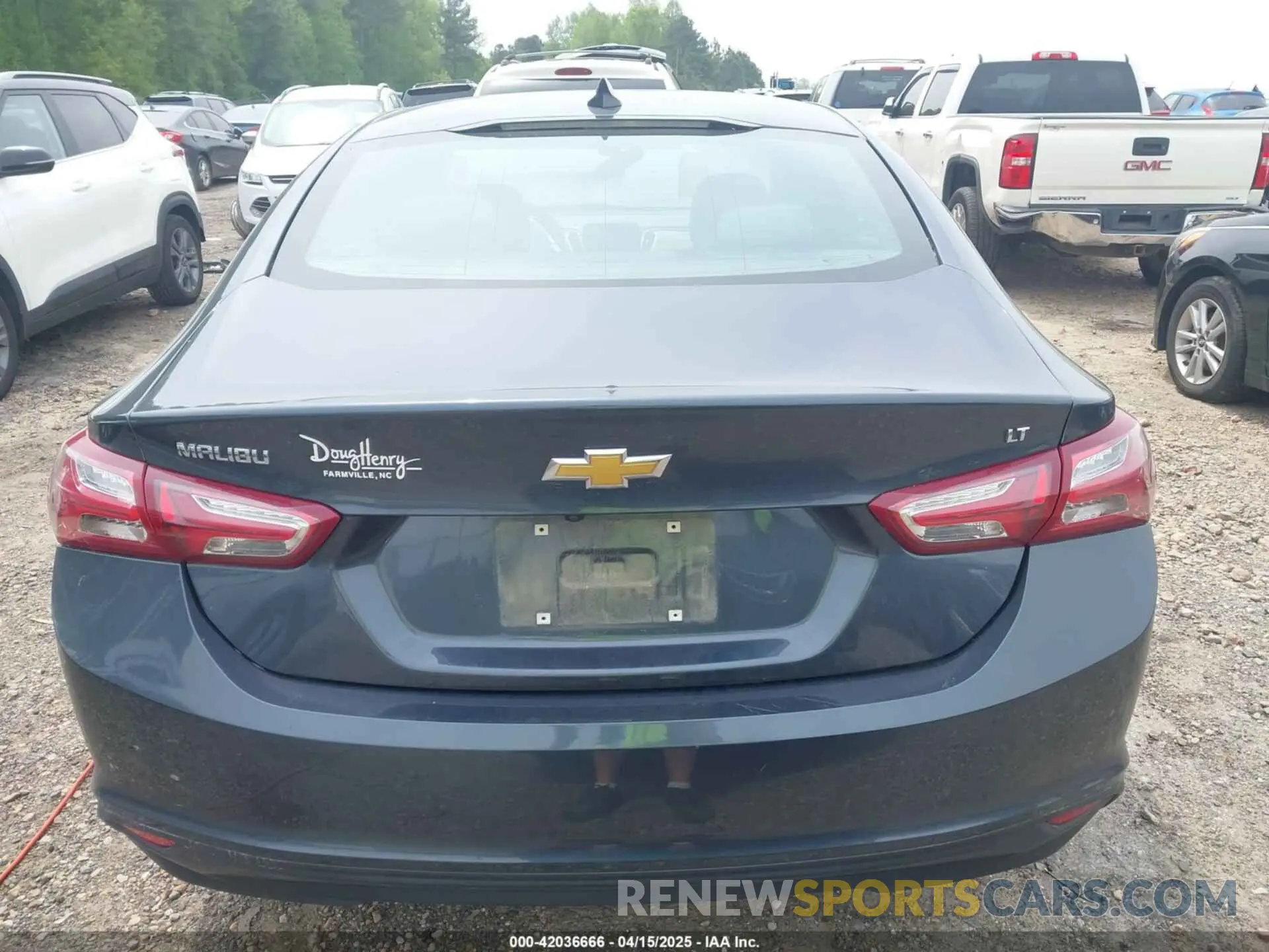 17 Photograph of a damaged car 1G1ZD5ST6MF067231 CHEVROLET MALIBU 2021