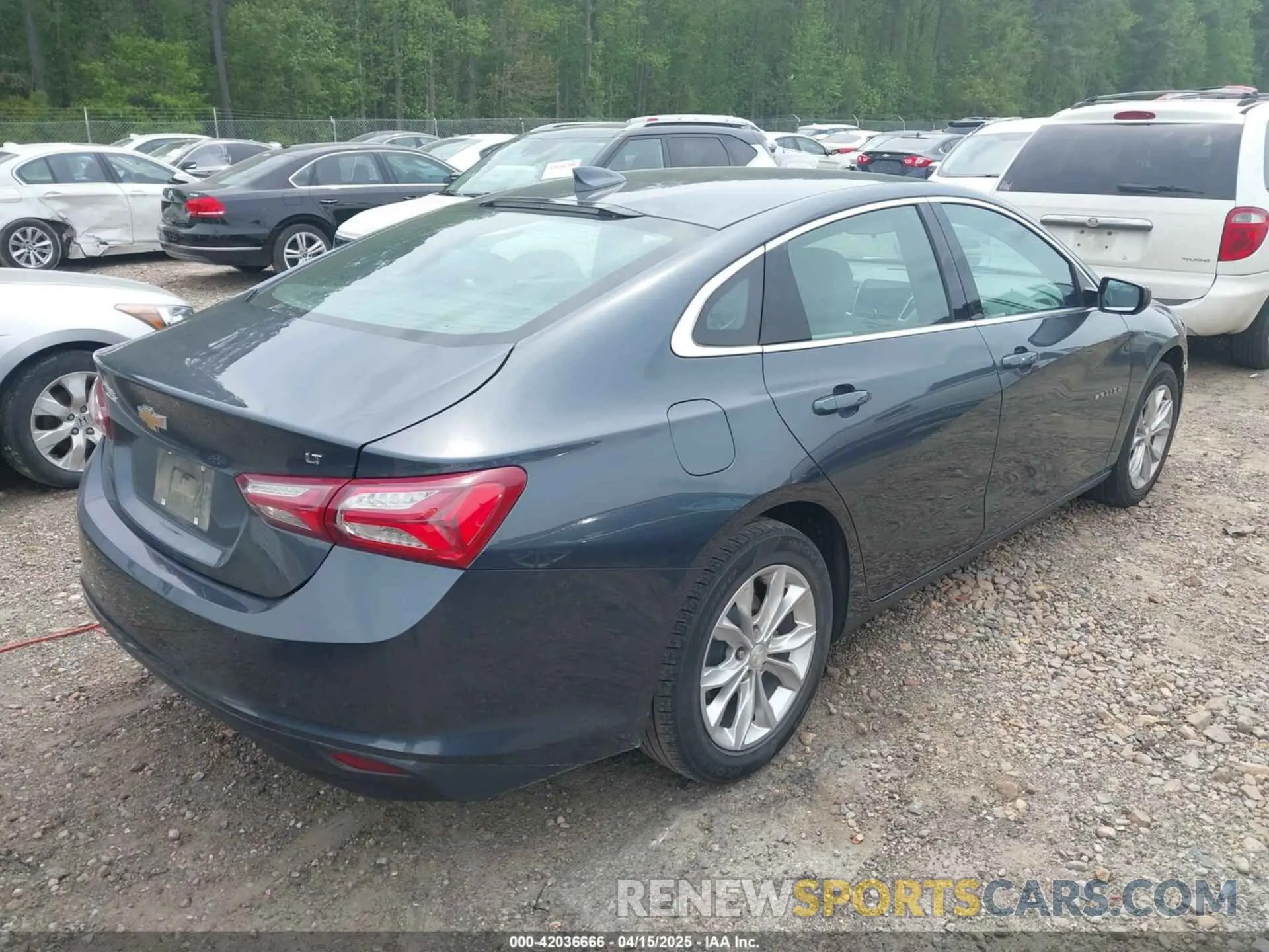 4 Photograph of a damaged car 1G1ZD5ST6MF067231 CHEVROLET MALIBU 2021