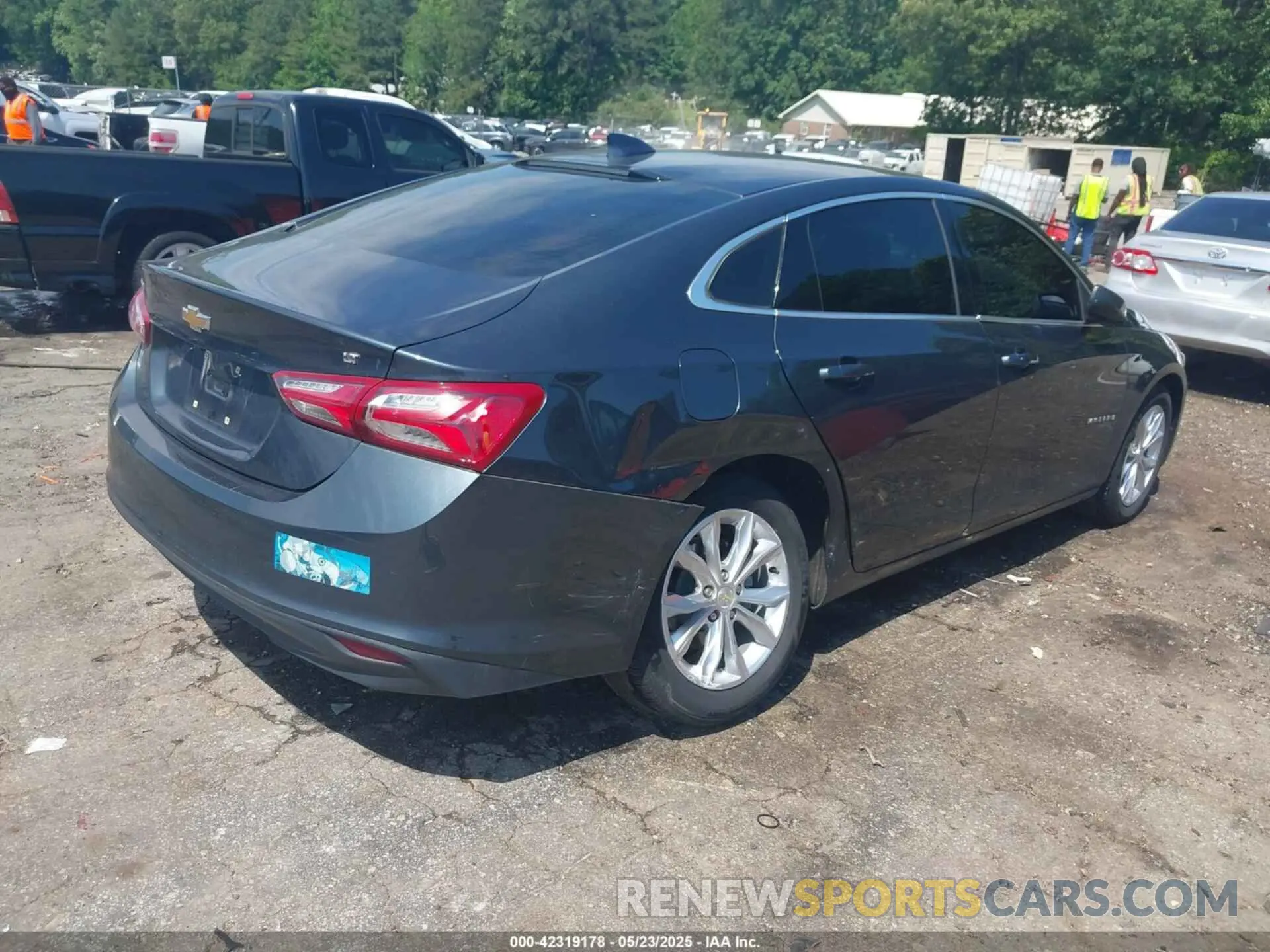 4 Photograph of a damaged car 1G1ZD5ST7MF007457 CHEVROLET MALIBU 2021