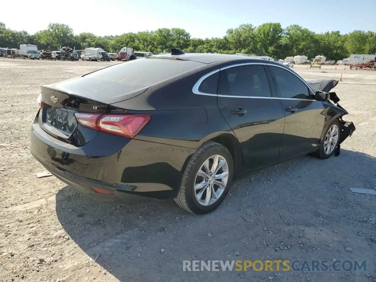 3 Photograph of a damaged car 1G1ZD5ST7MF016904 CHEVROLET MALIBU 2021