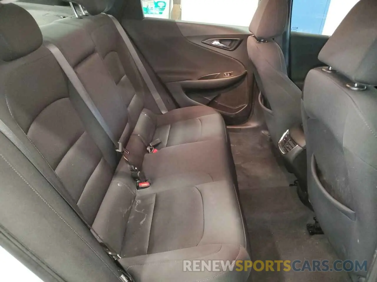 10 Photograph of a damaged car 1G1ZD5ST7MF029359 CHEVROLET MALIBU 2021