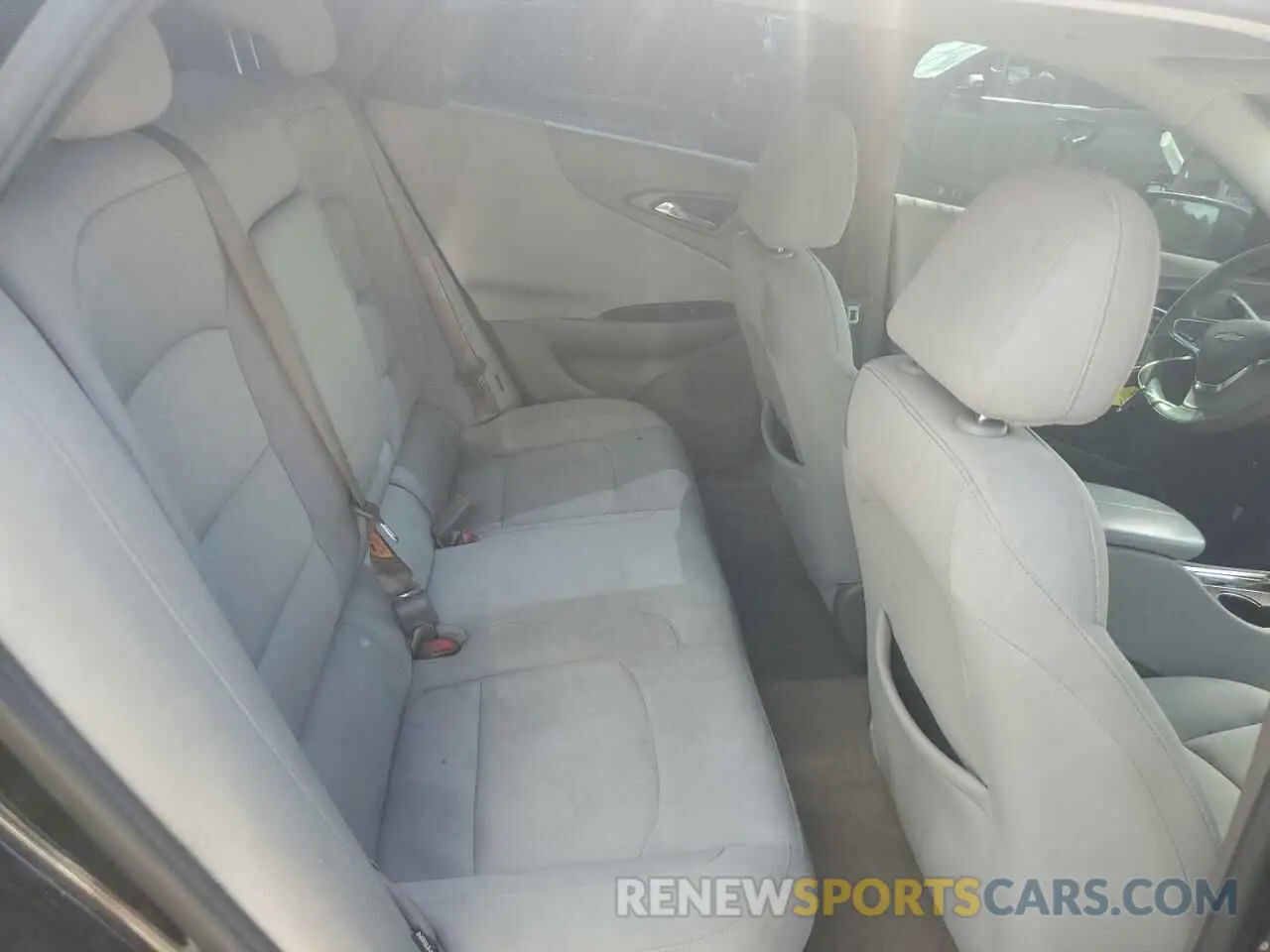 10 Photograph of a damaged car 1G1ZD5ST7MF037316 CHEVROLET MALIBU 2021