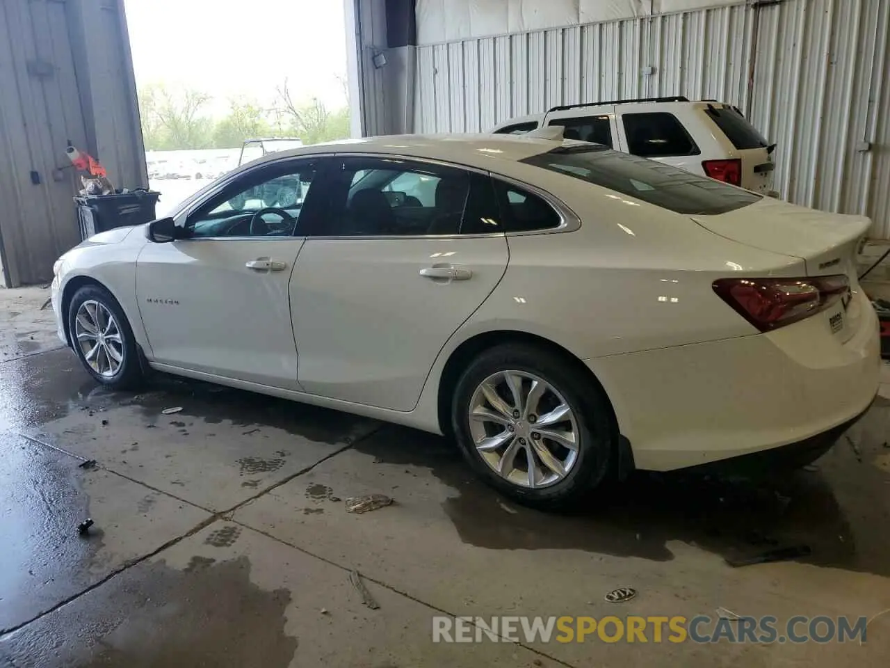2 Photograph of a damaged car 1G1ZD5ST7MF048719 CHEVROLET MALIBU 2021